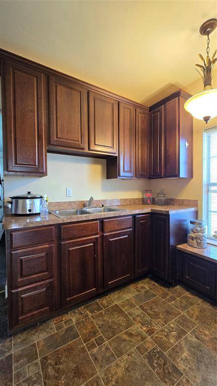 Milford, TX 76670,204 W Crossmain