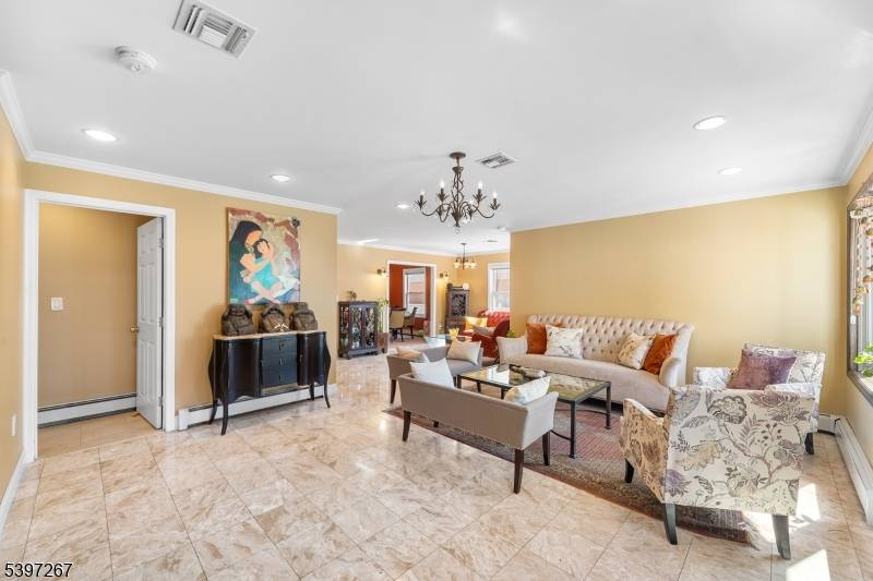 Moonachie Boro, NJ 07074,28 Ramella Ave