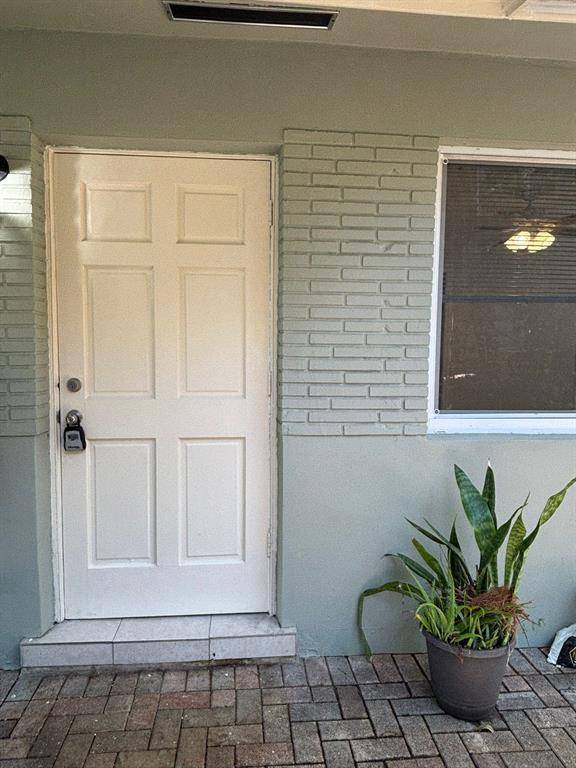 Fort Lauderdale, FL 33305,1713 N Dixie Hwy #3