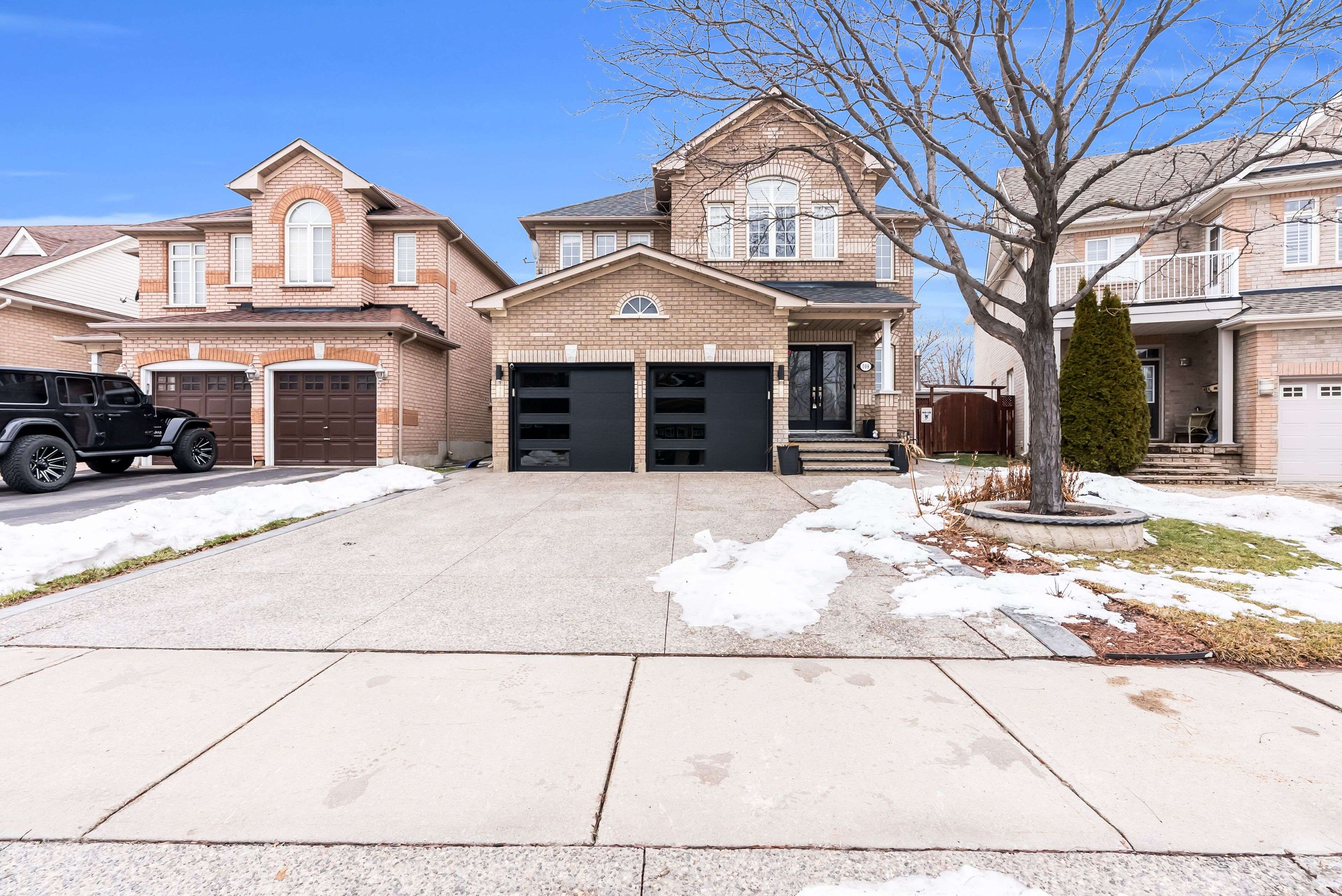 Brampton, ON L7A 3J7,108 Pappain CRES