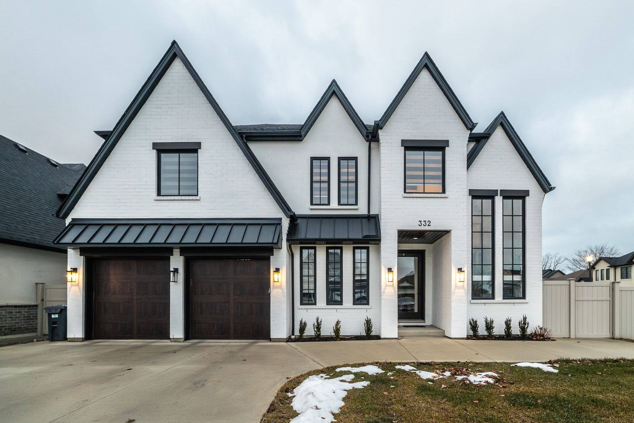 Lakeshore, ON N0R 1A0,332 Christine AVE