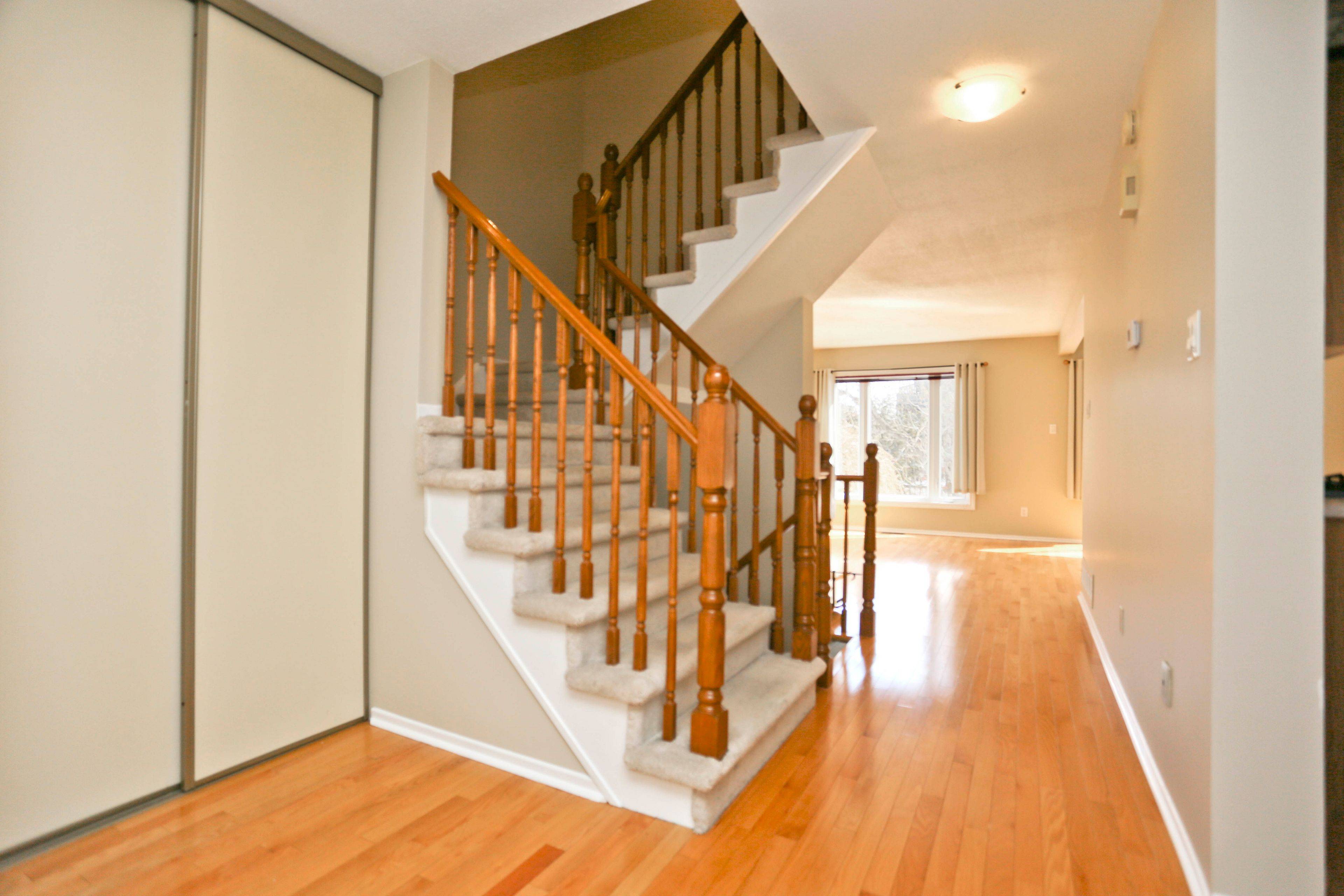 Overbrook - Castleheights And Area, ON K1K 4J8,15 Forestlane Private #8