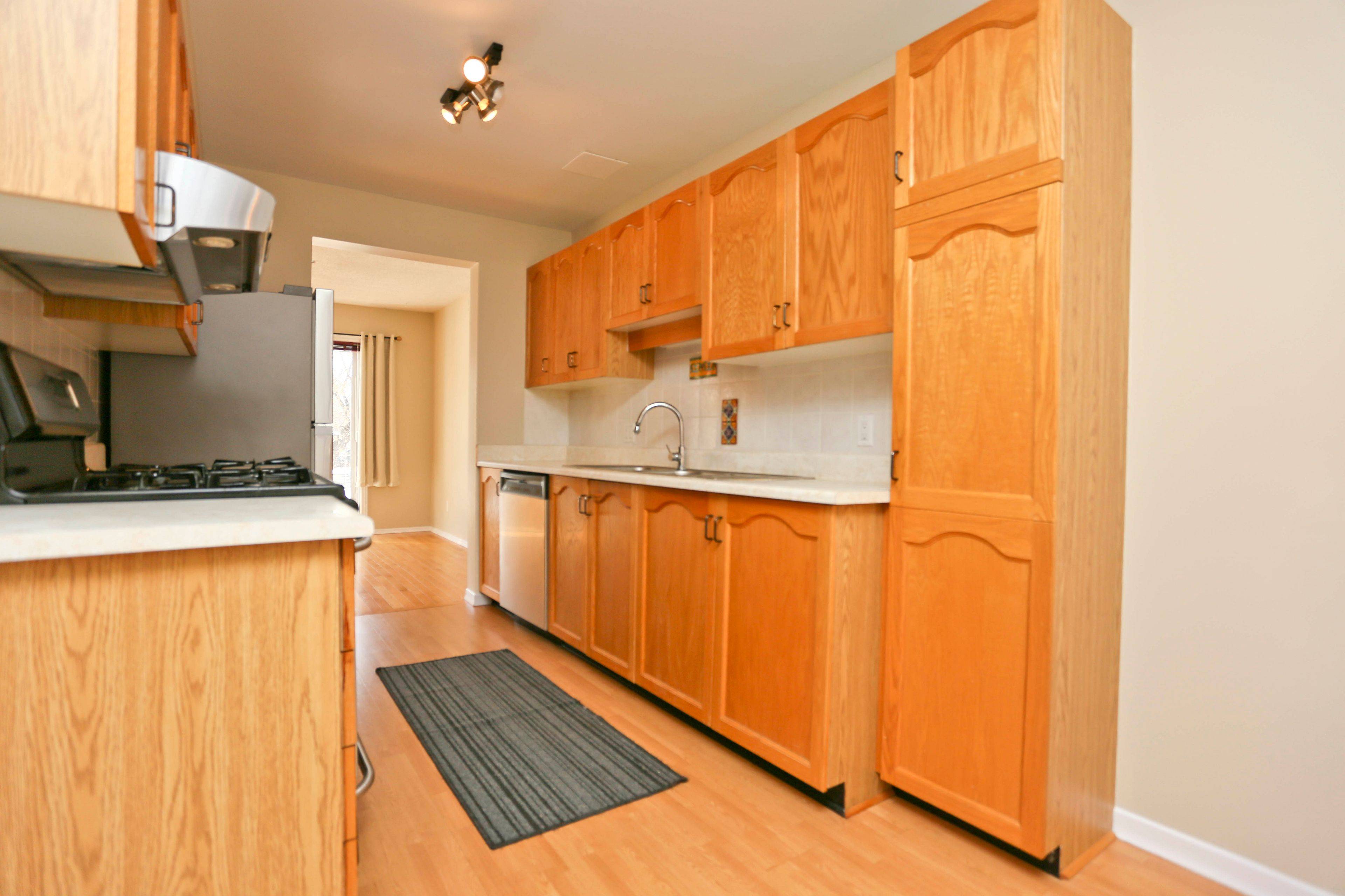 Overbrook - Castleheights And Area, ON K1K 4J8,15 Forestlane Private #8