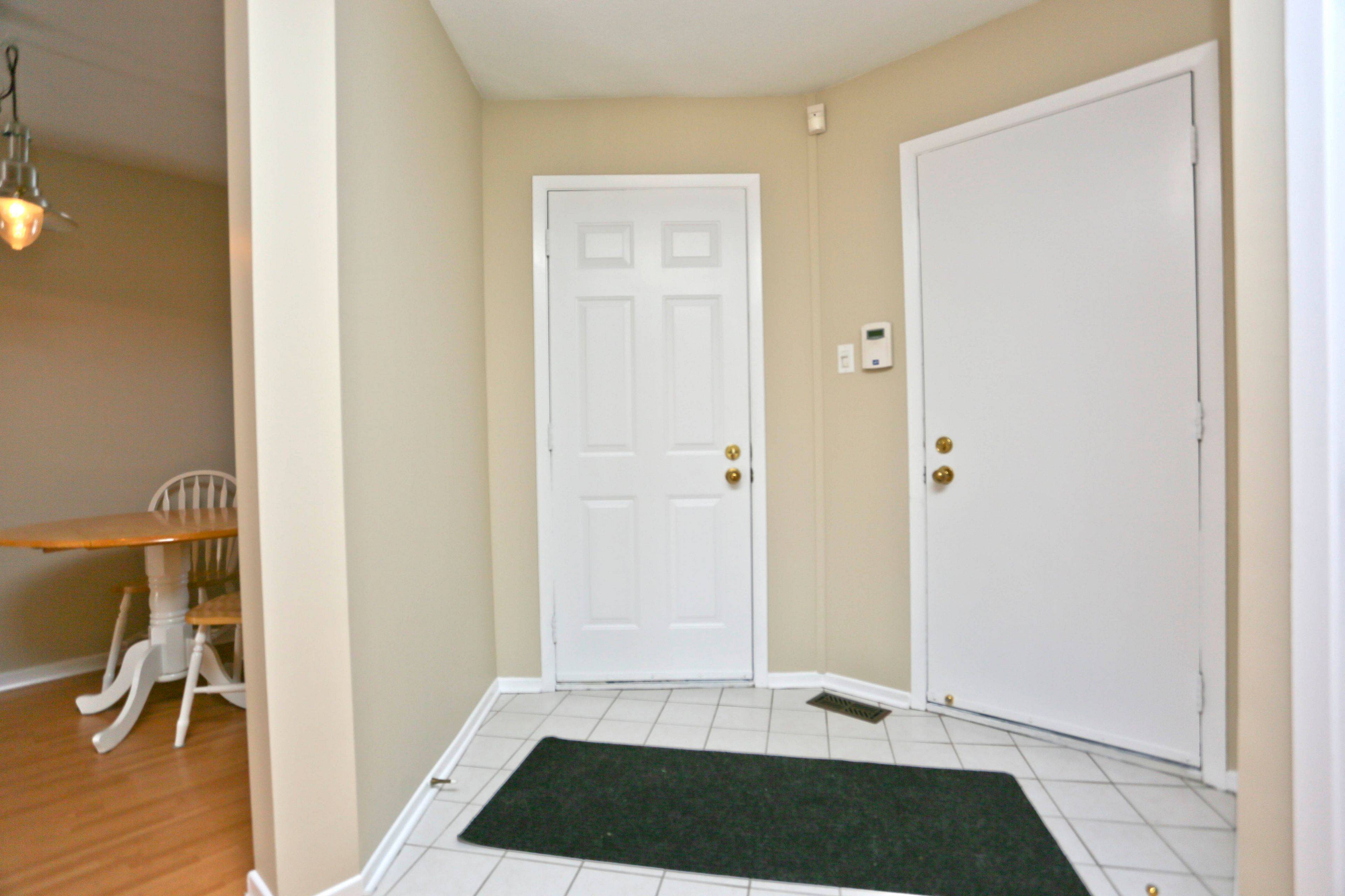 Overbrook - Castleheights And Area, ON K1K 4J8,15 Forestlane Private #8