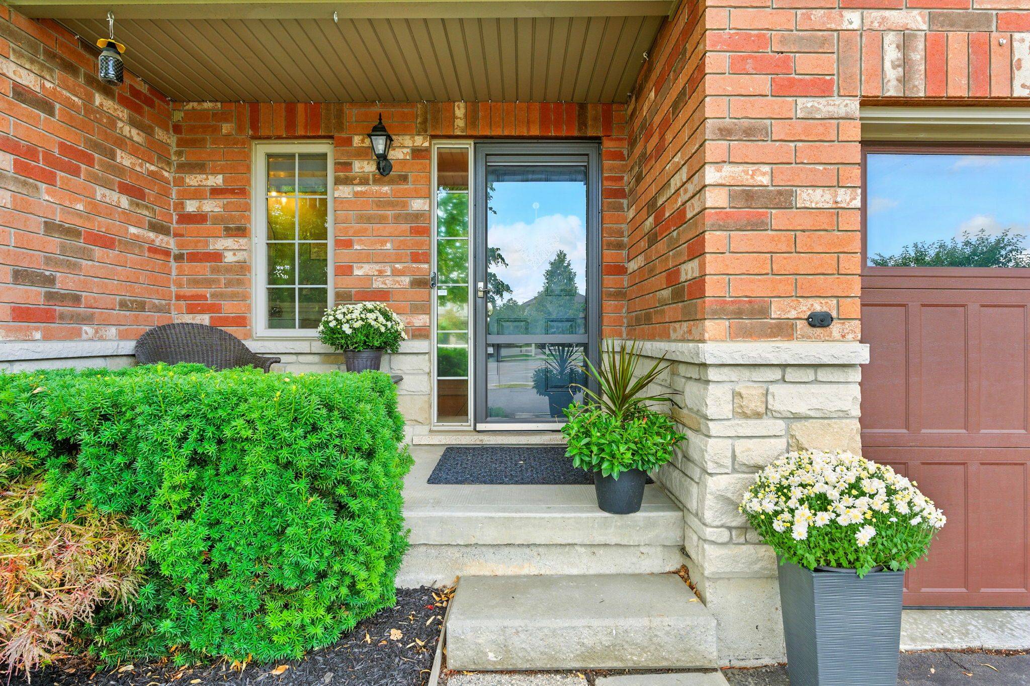 Hamilton, ON L0R 1C0,247 Fall Fair WAY