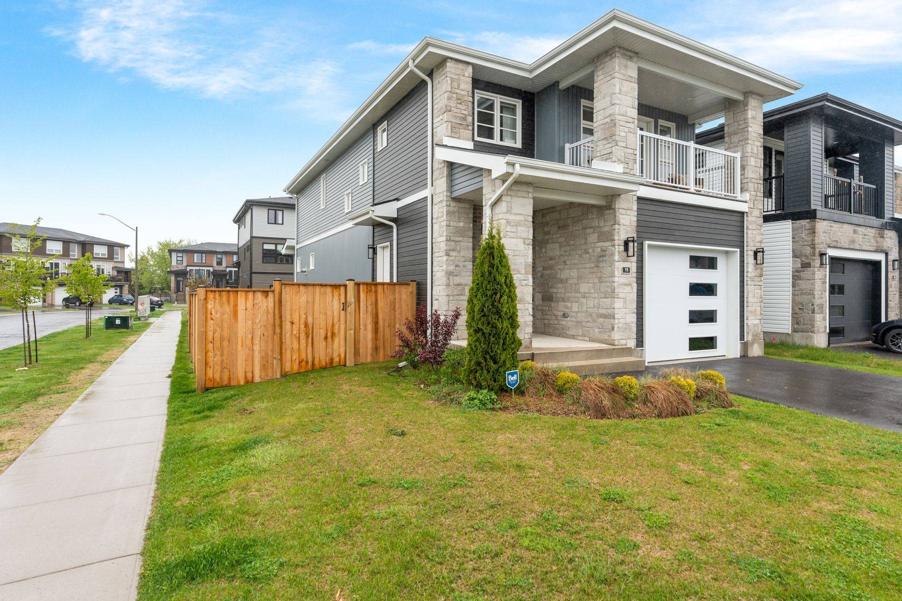 Loyalist, ON K7N 0E7,11 Walden Pond DR