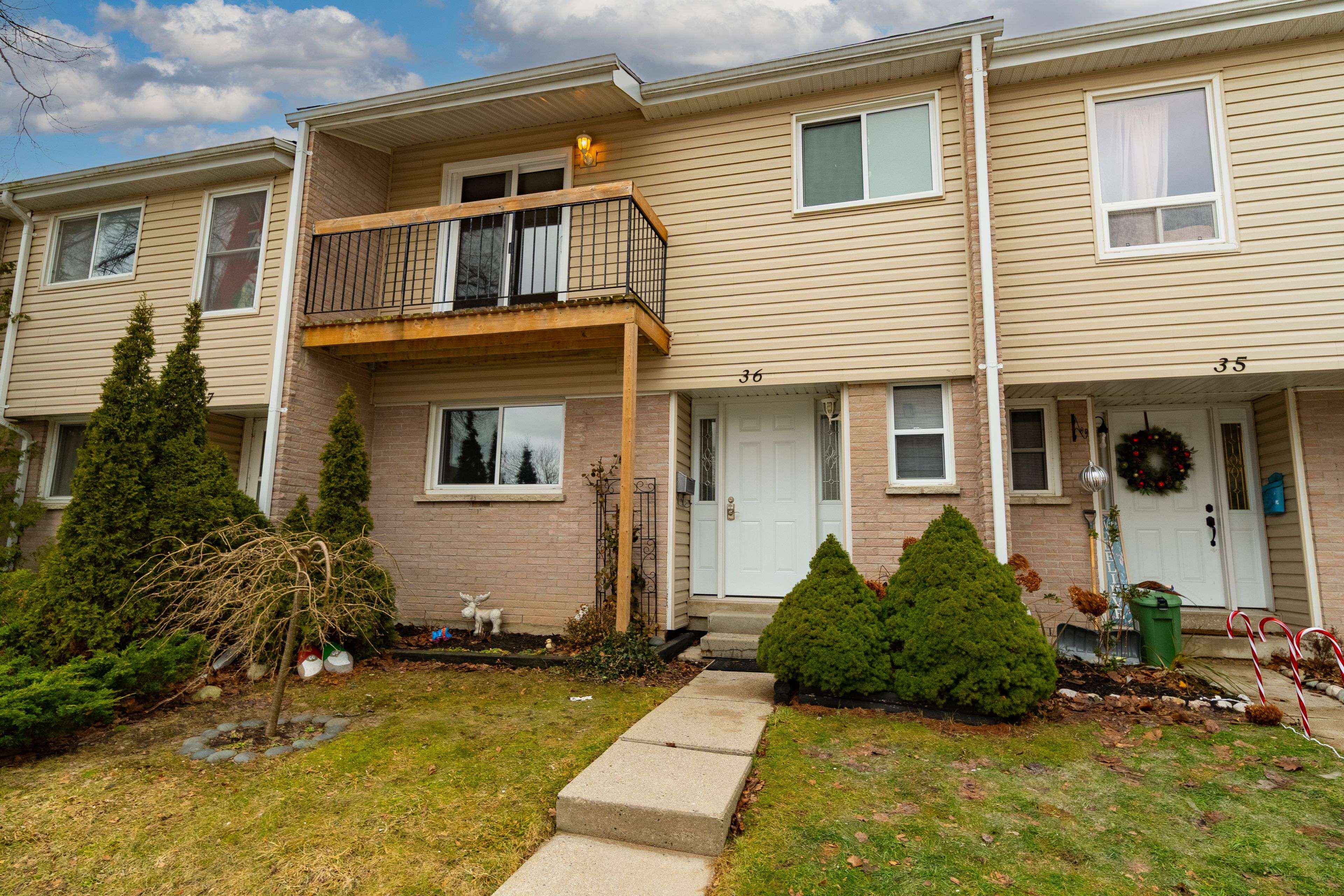 London South, ON N6E 2C7,669 Osgoode DR #36