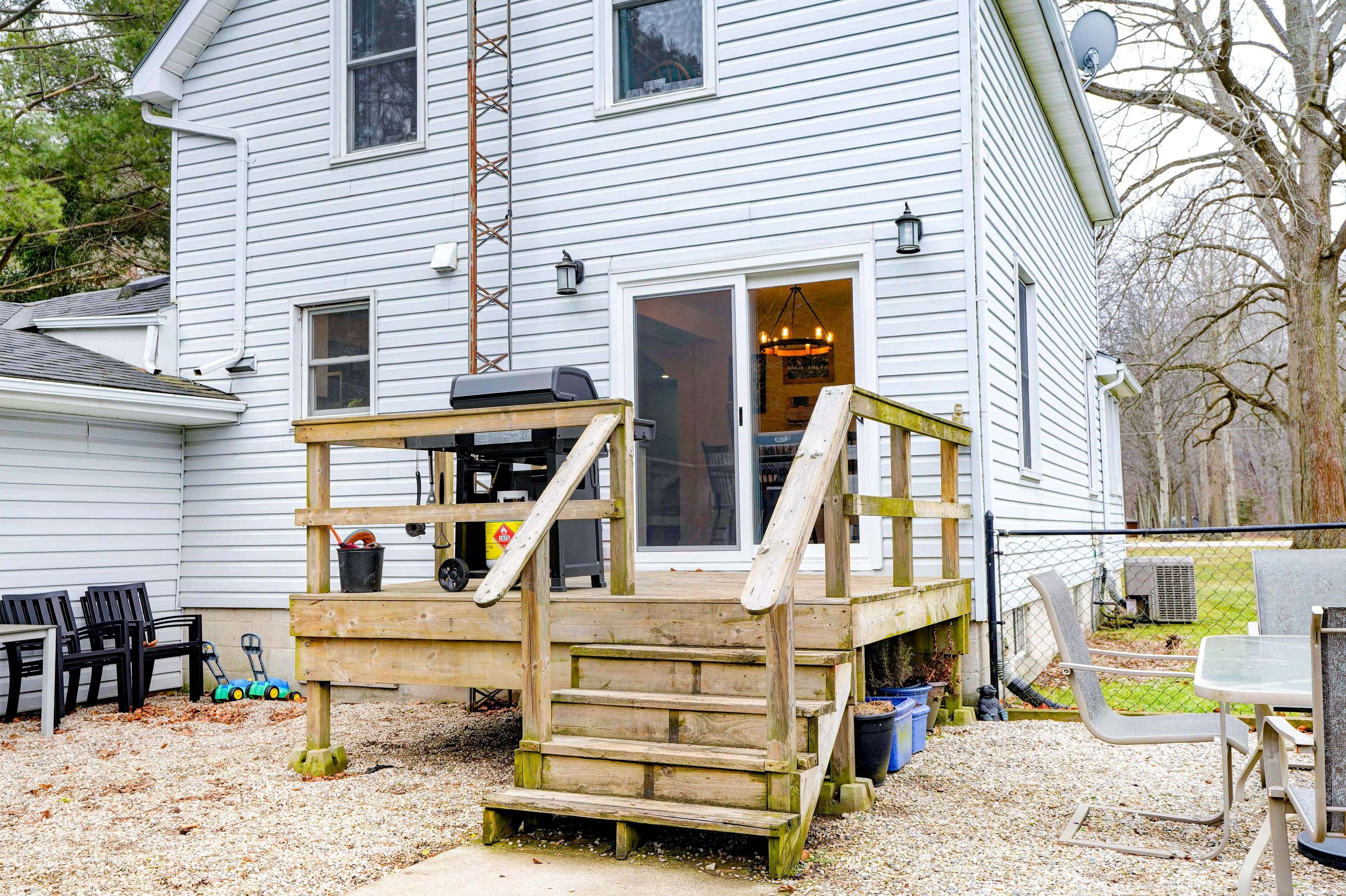 West Elgin, ON N0L 2P0,9868 GRAHAM RD