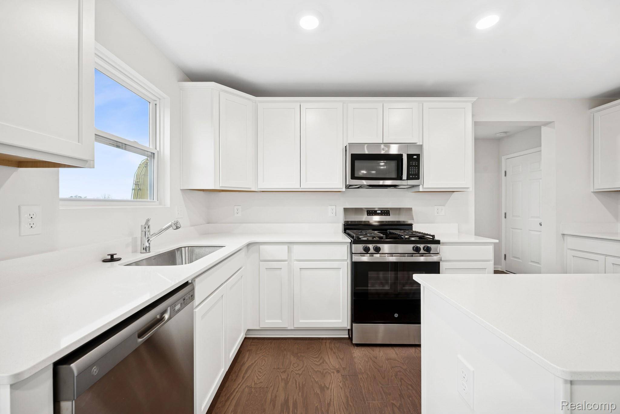 Chelsea, MI 48118,657 Swift Creek DR