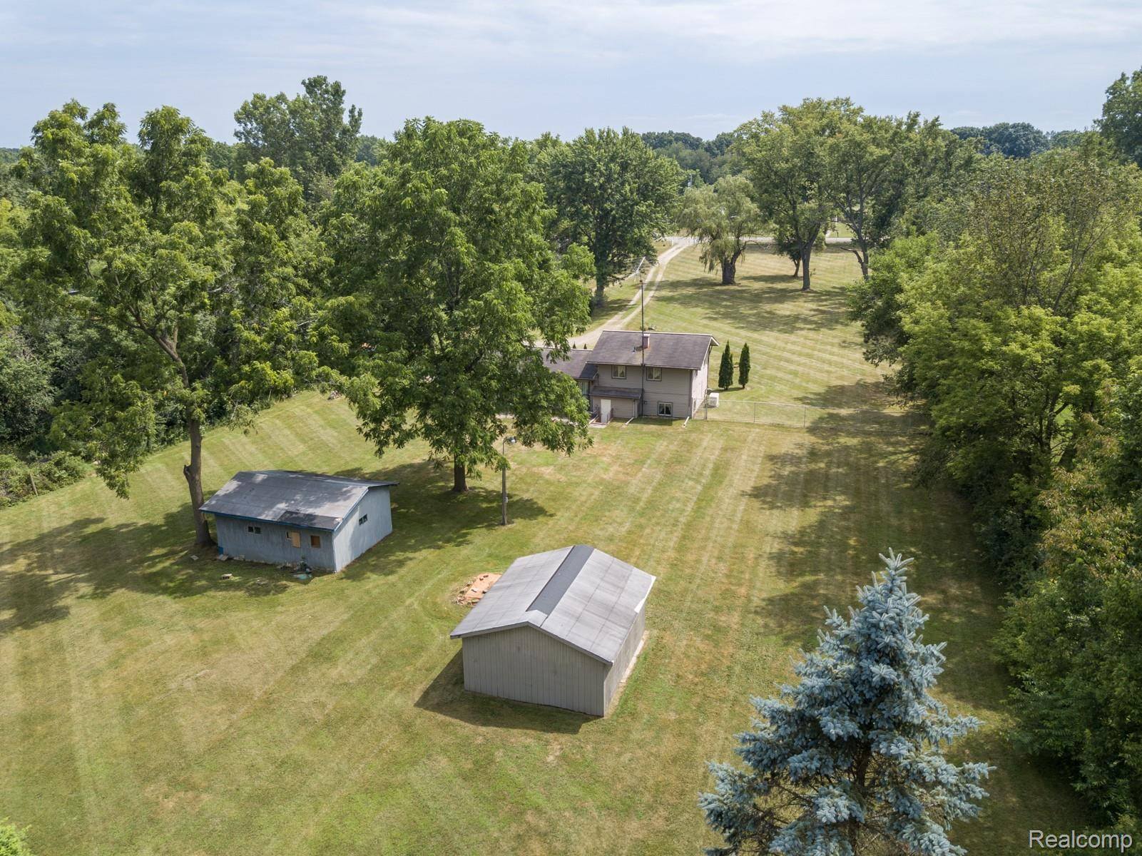 Flint, MI 48506,3499 E Carpenter RD