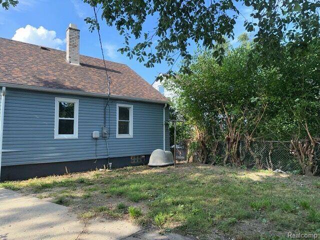 Detroit, MI 48205,13424 TACOMA ST