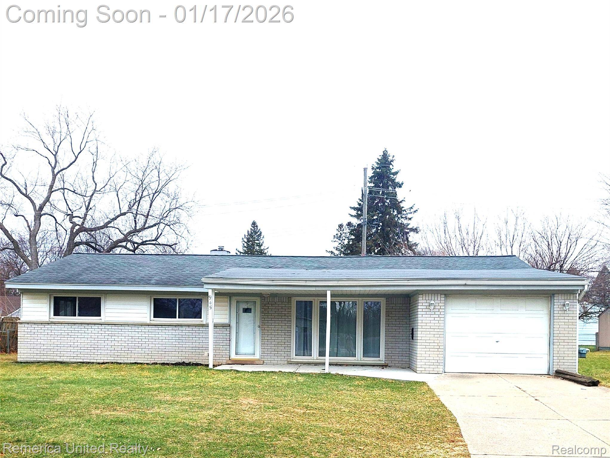 Commerce Twp, MI 48382,945 N Commerce RD N