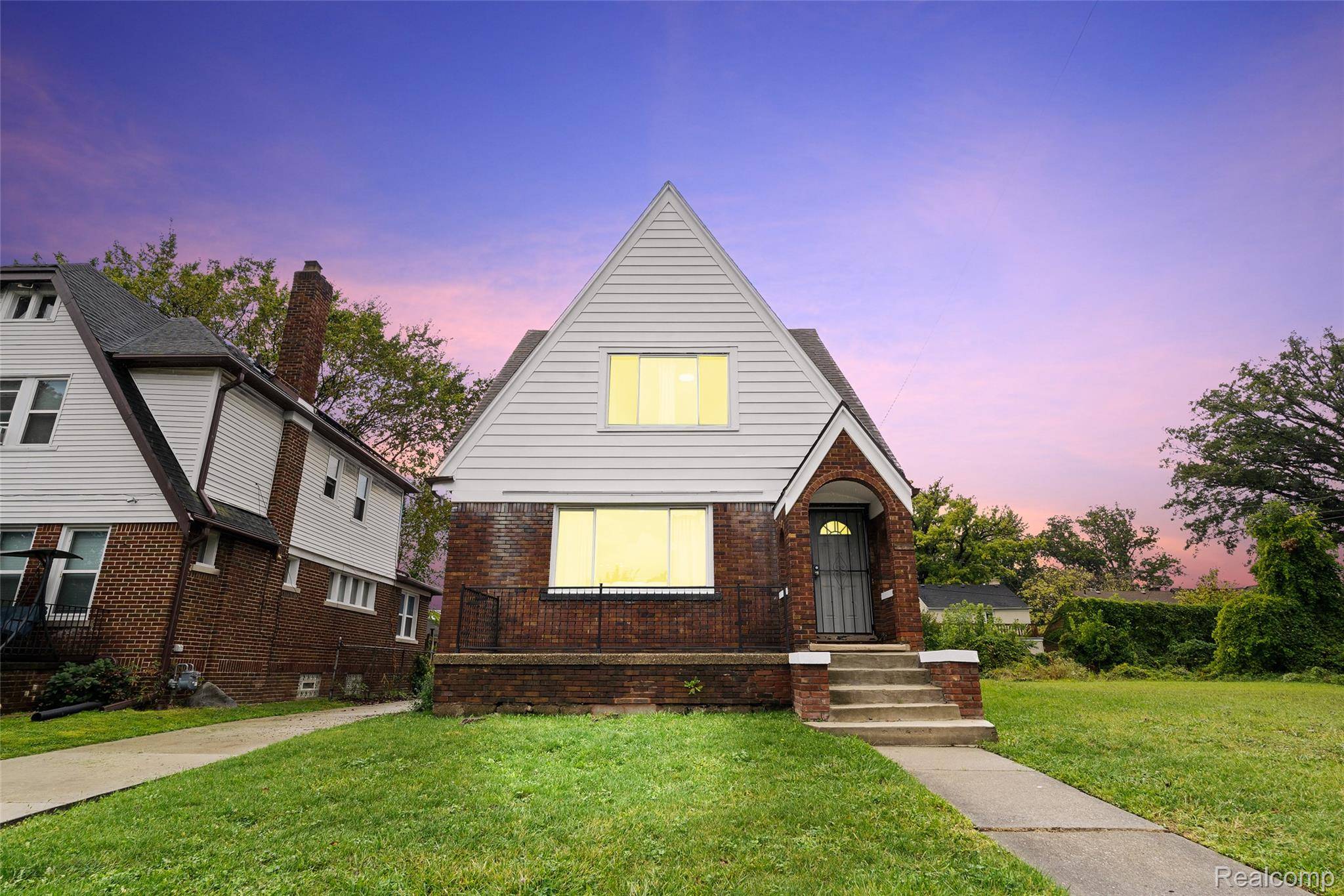 Detroit, MI 48224,5059 Buckingham AVE