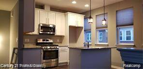 Troy, MI 48098,42 Kalter #25