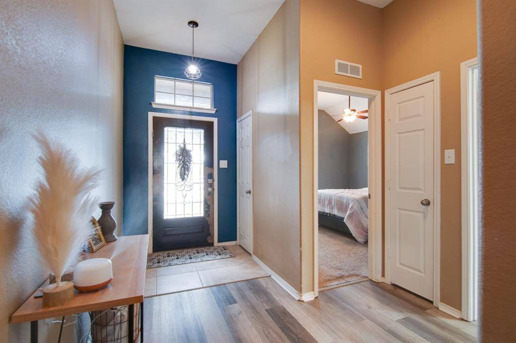 Burleson, TX 76028,1336 Shelley Drive