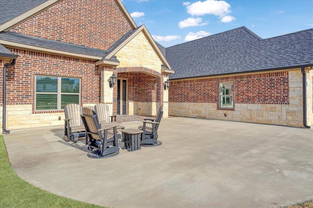 Denison, TX 75020,3909 Saddle Creek