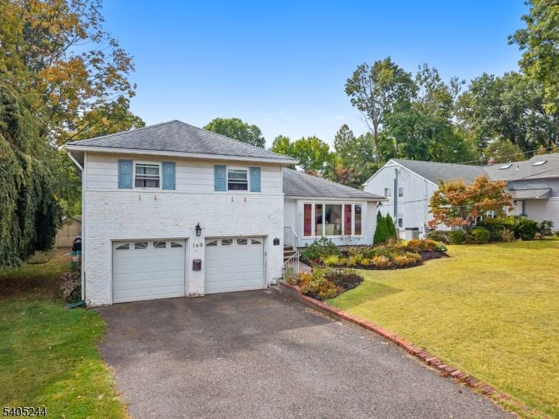 Clifton City, NJ 07013,169 Haddenfield Rd