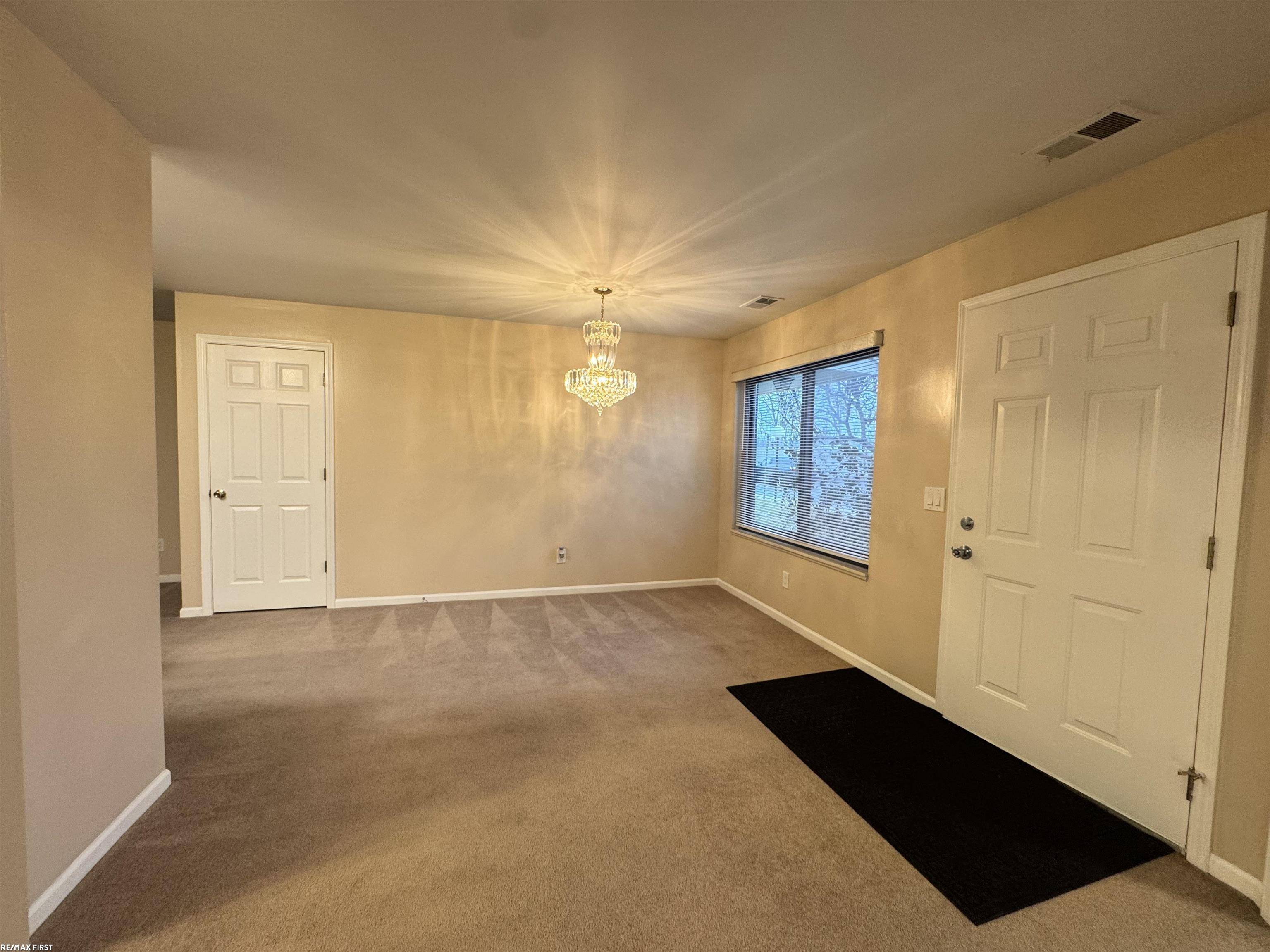 Roseville, MI 48066,30663 Hidden Pines LN