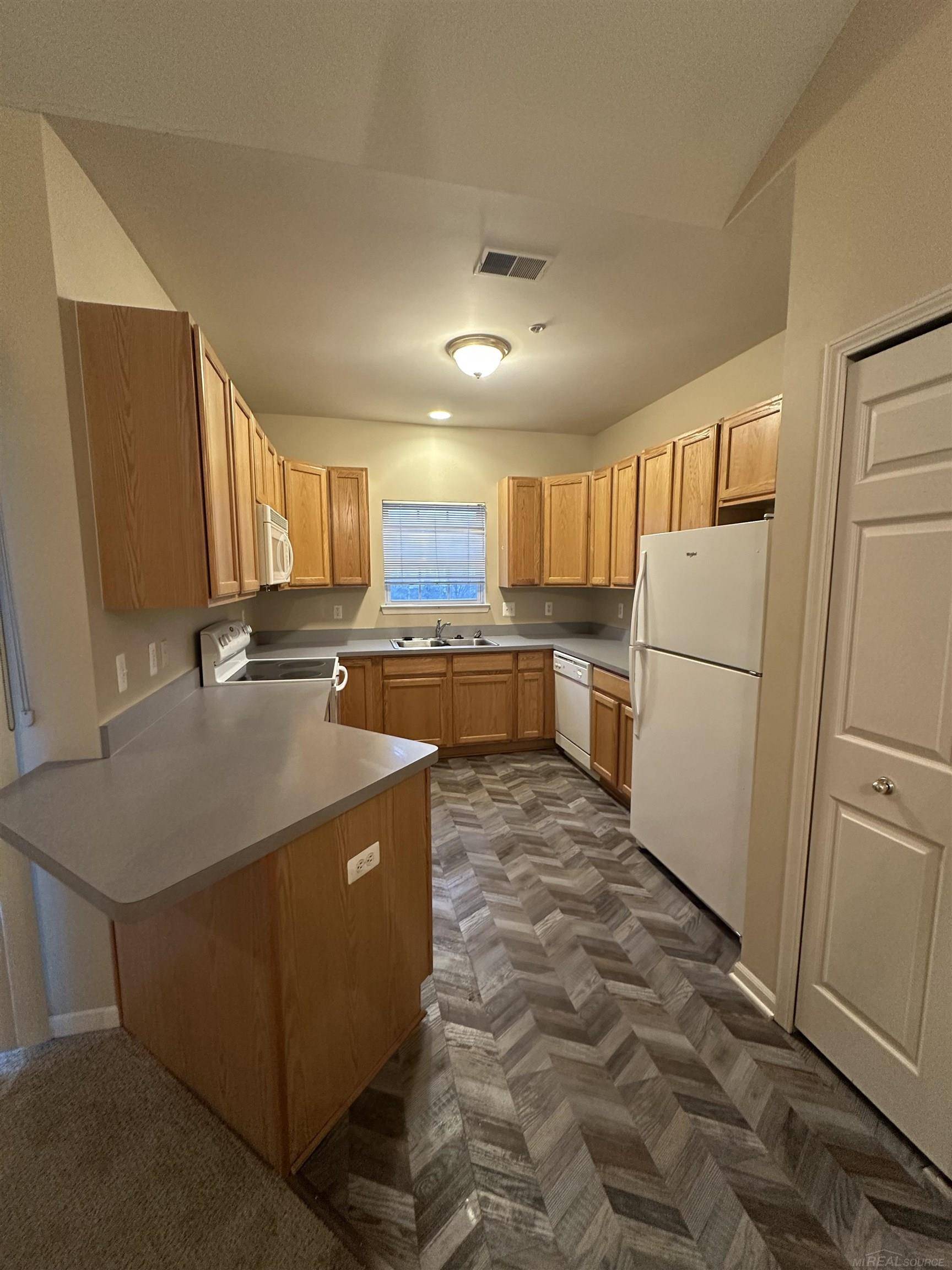 Harrison Twp, MI 48045,25656 Maritime North CIR