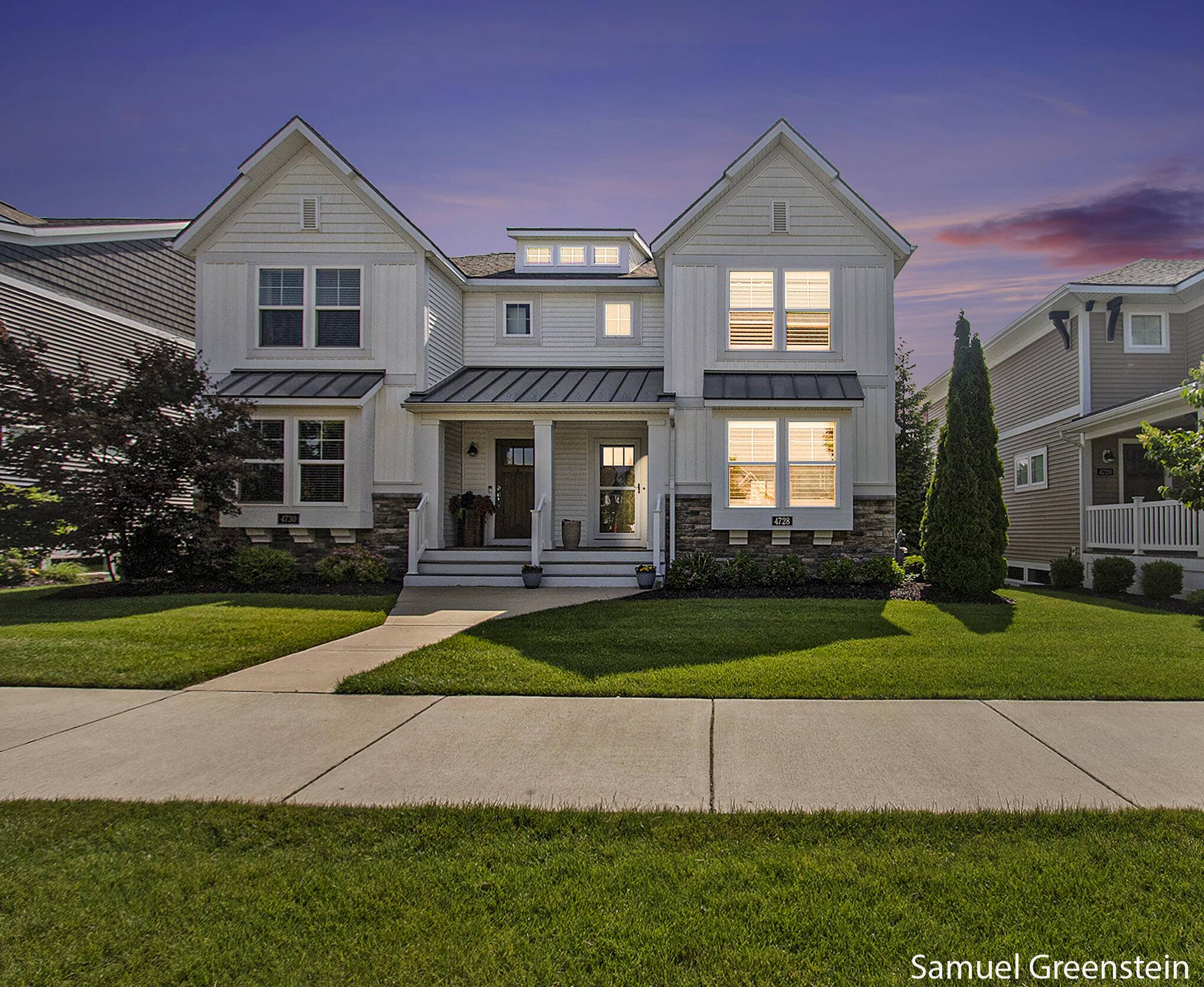 Holland, MI 49424,4728 Macatawa Legends BLVD #19