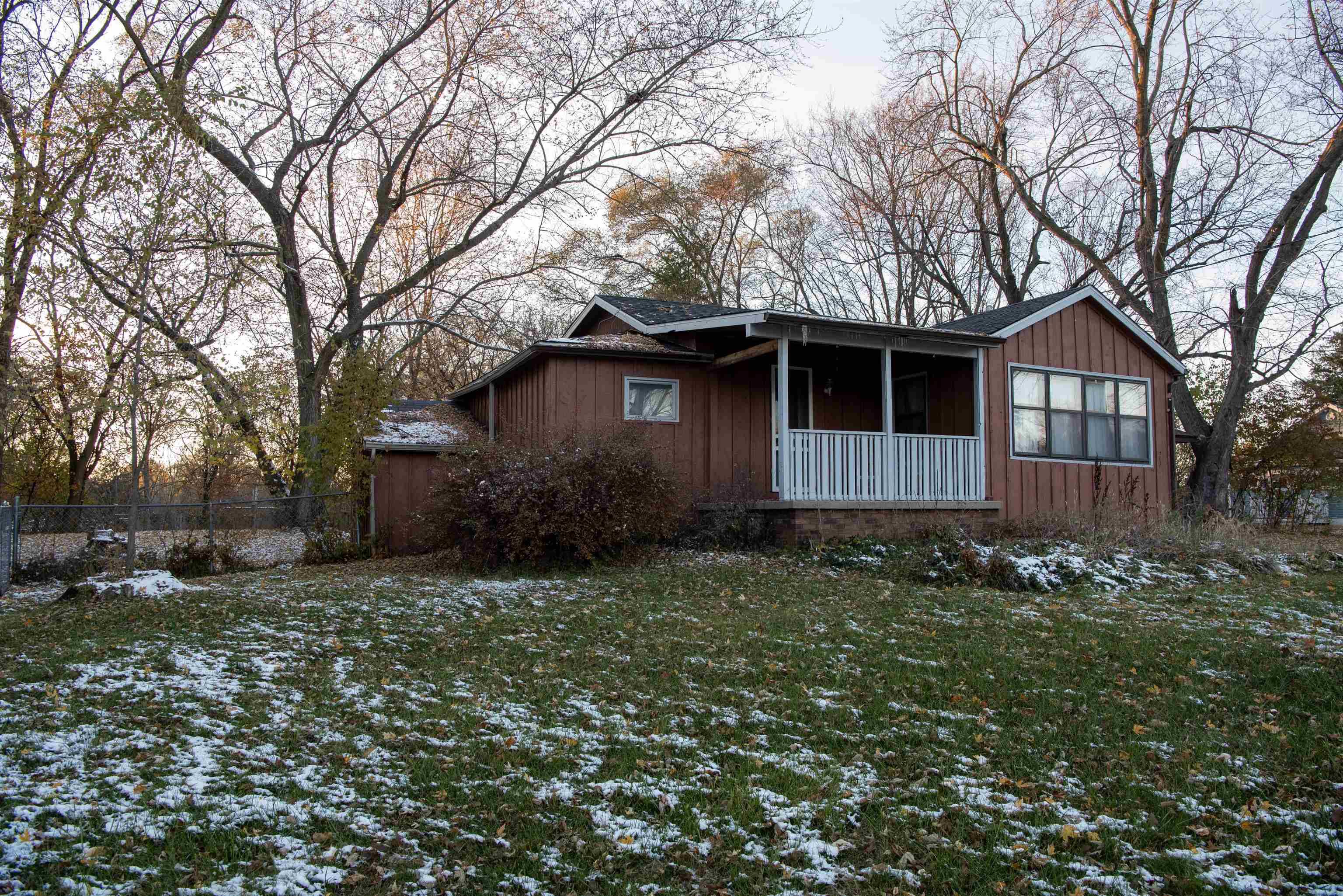 Mount Pleasant, MI 48858,1001 N Adams ST