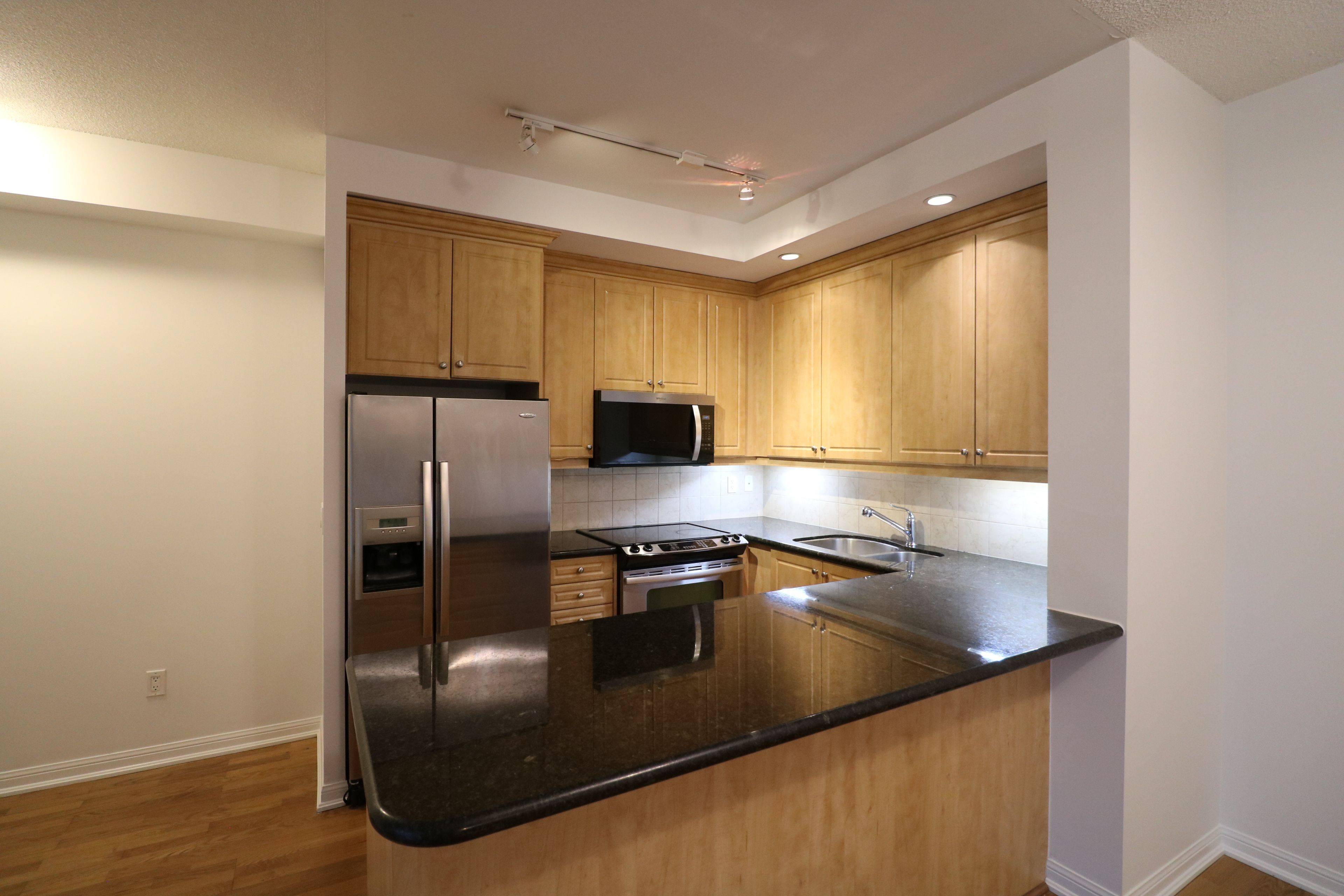 Toronto C01, ON M5V 1B5,21 GRAND MAGAZINE ST #509