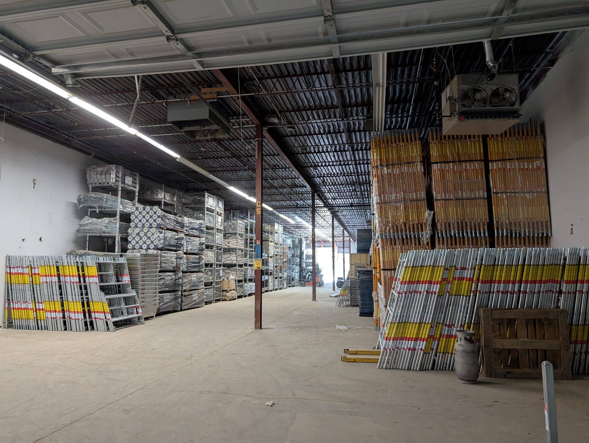 Toronto E04, ON M1R 2T6,38 Metropolatin RD #Unit 7