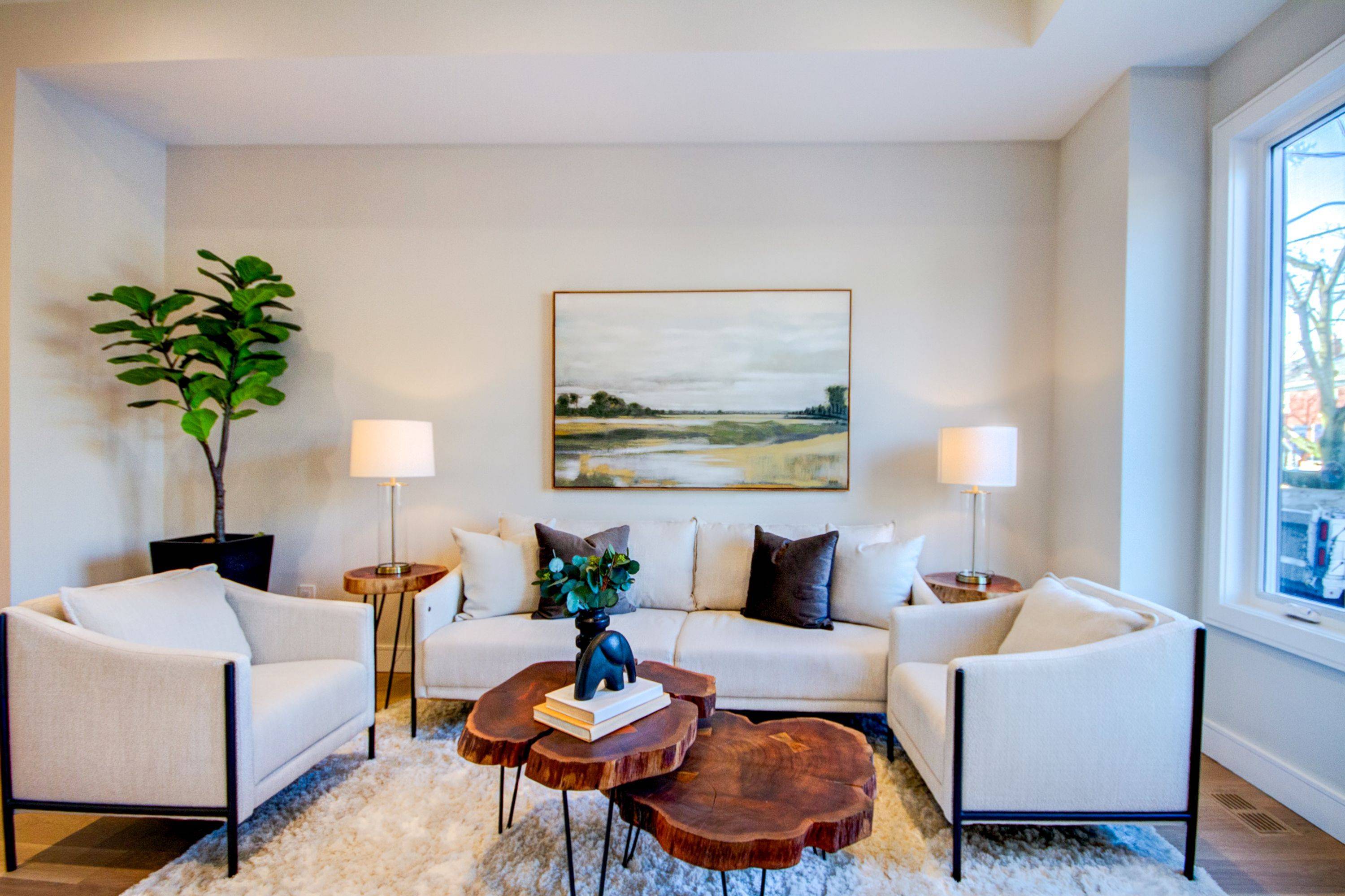 Toronto E06, ON M1N 1W5,3C Linton AVE