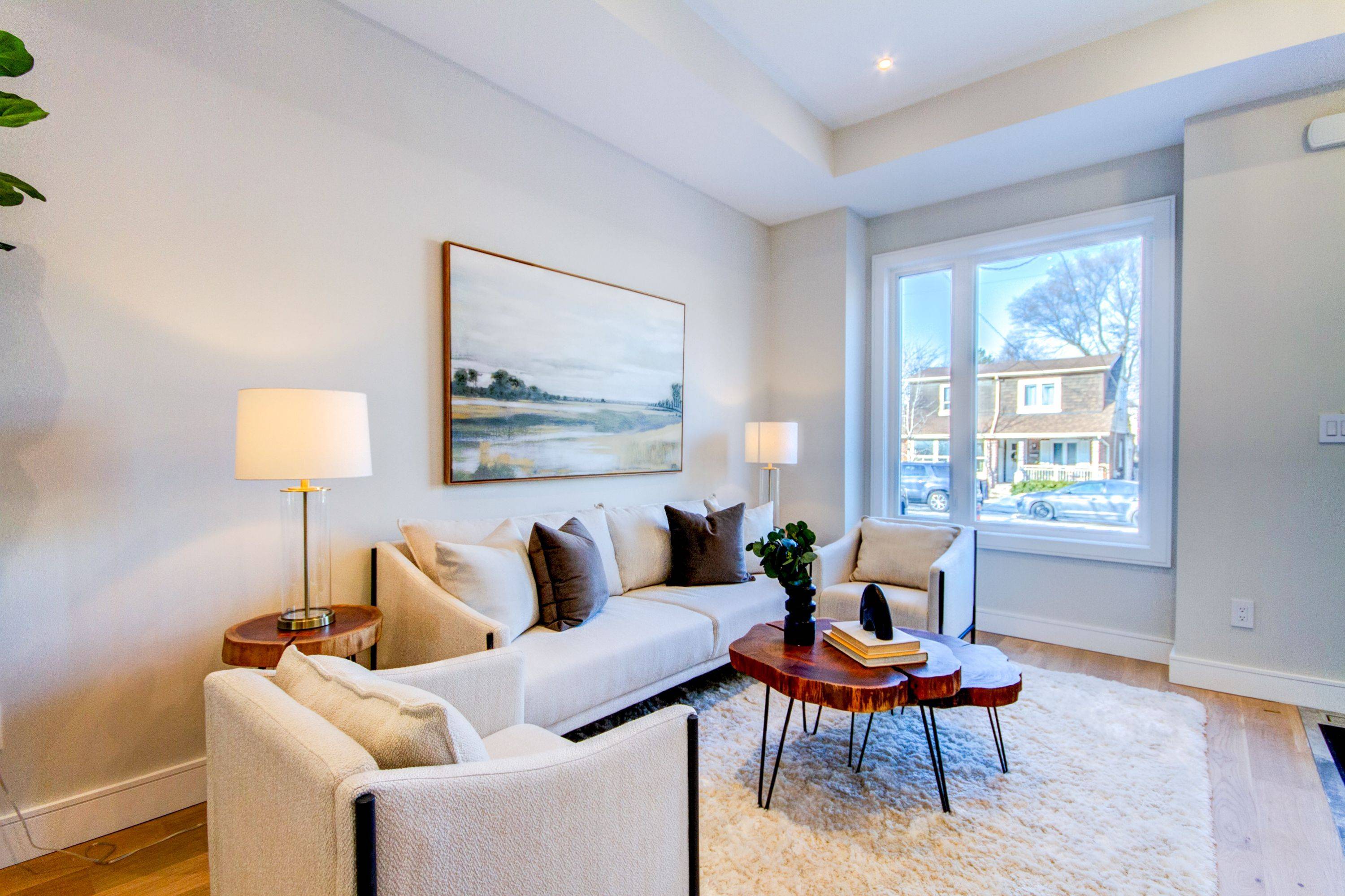 Toronto E06, ON M1N 1W5,3C Linton AVE