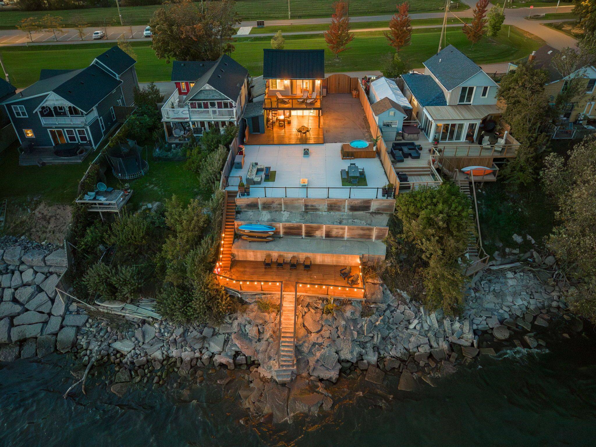 Clarington, ON L1C 3K3,74 East Beach RD