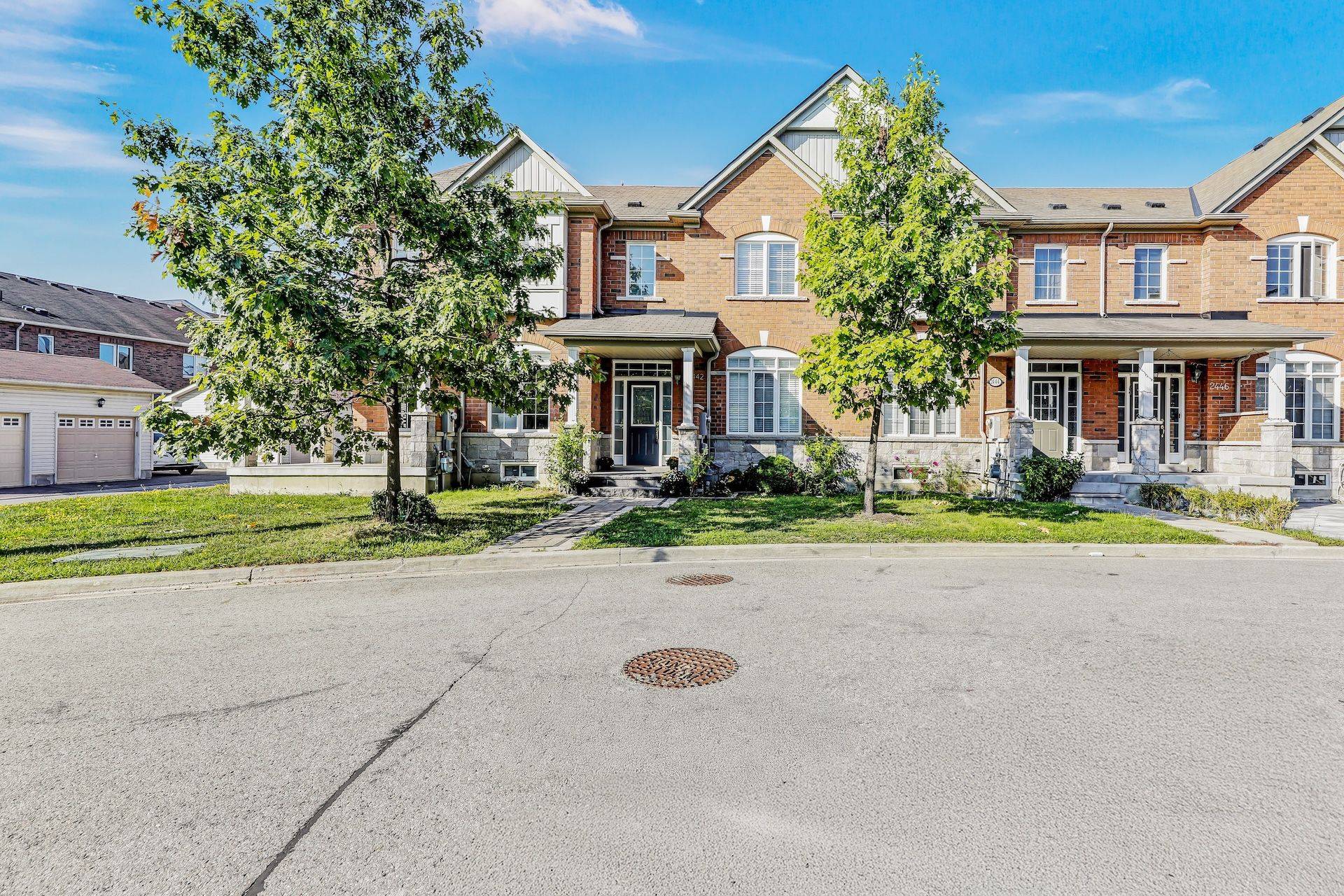 Pickering, ON L1X 0B9,2442 Earl Grey AVE