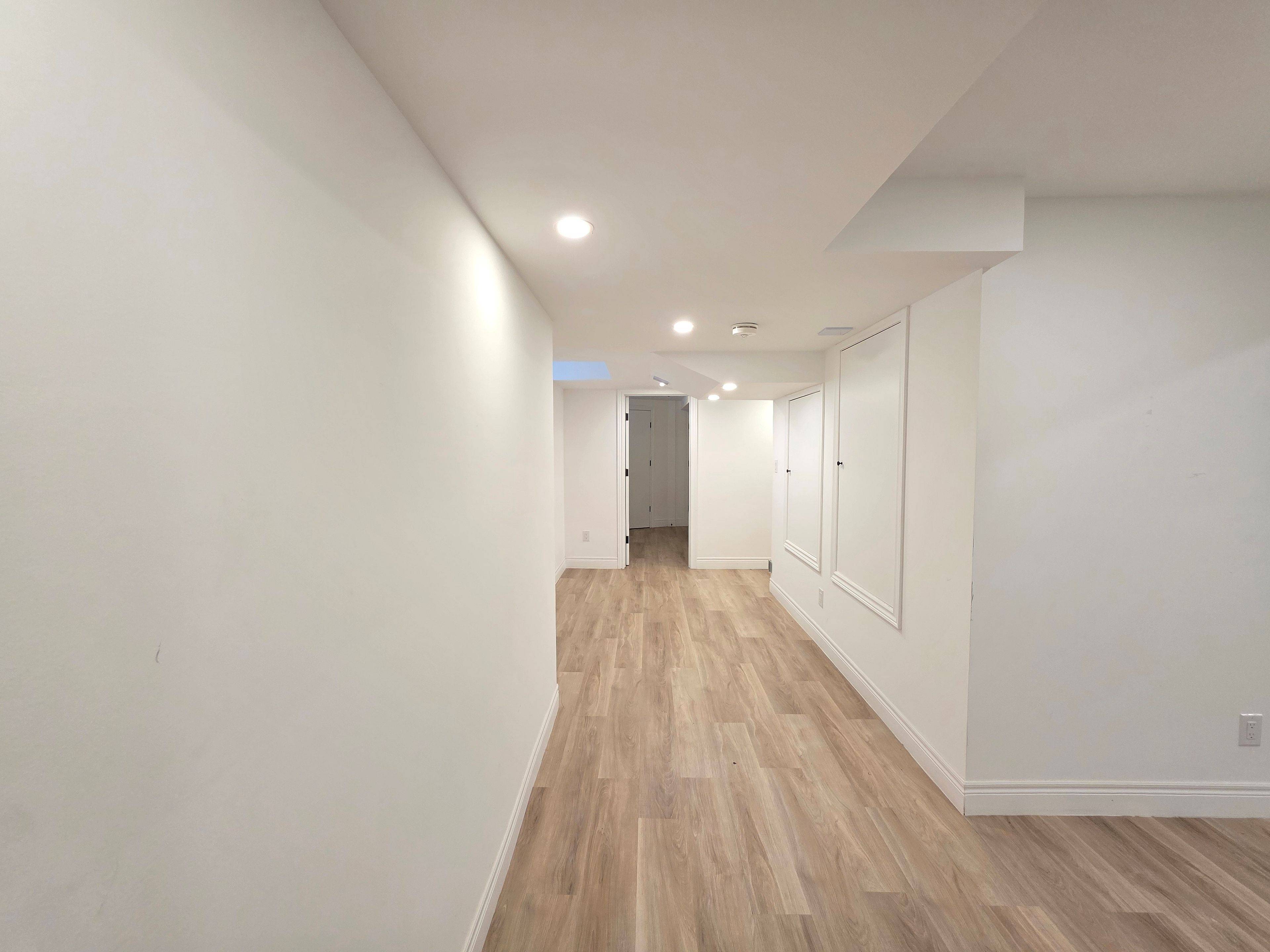 Oshawa, ON L1H 4R8,300 Albert ST #Lower