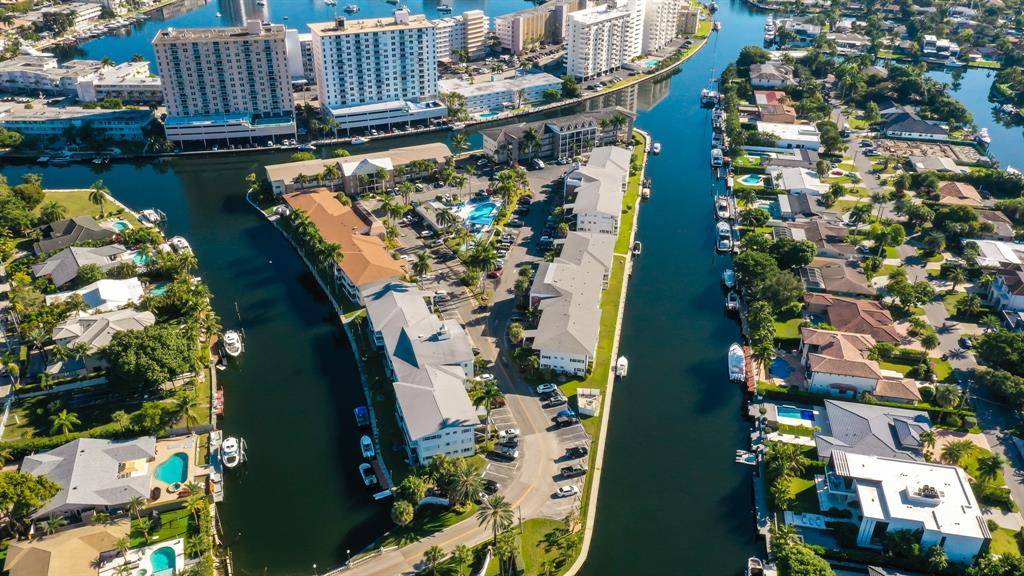 Hallandale Beach, FL 33009,450 Paradise Isle Blvd