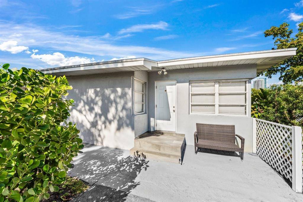 Fort Lauderdale, FL 33315,1003 SW 4th Ave #2