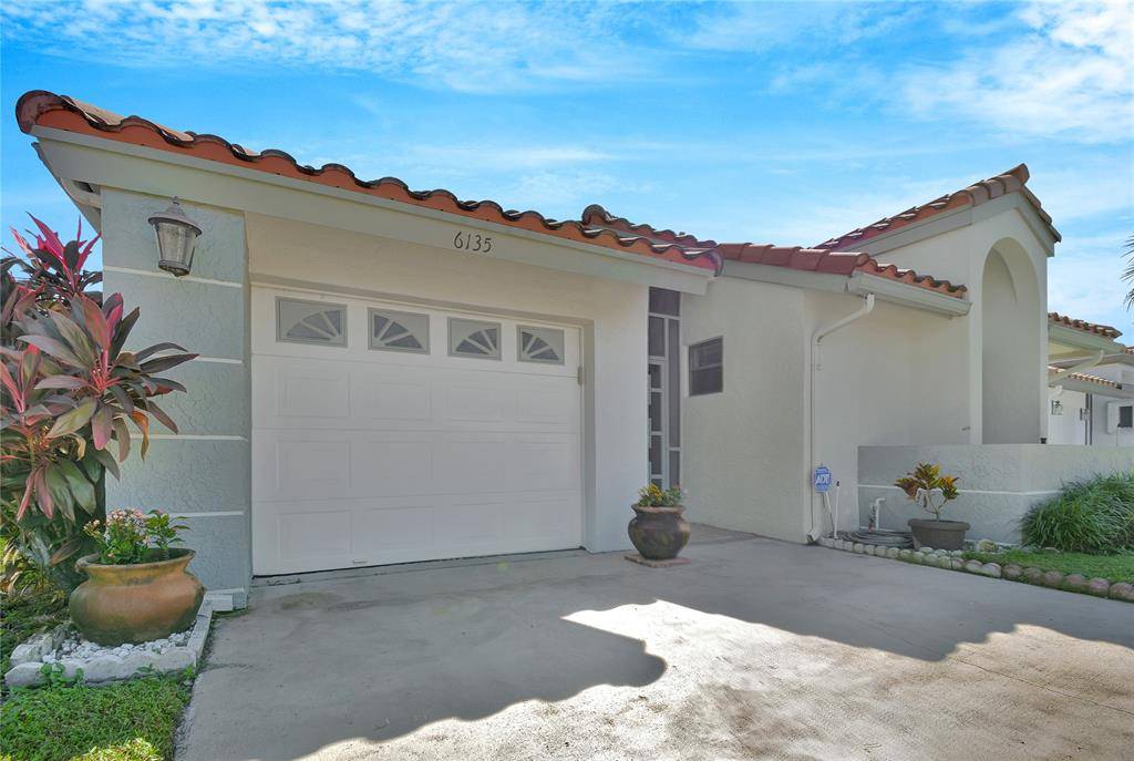 Boynton Beach, FL 33437,6135 Bay Isles Dr