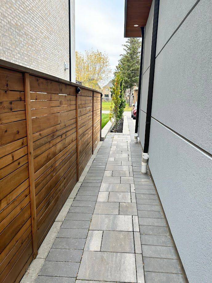 Richmond Hill, ON L4C 6C4,43 Birch AVE #Bsmt C