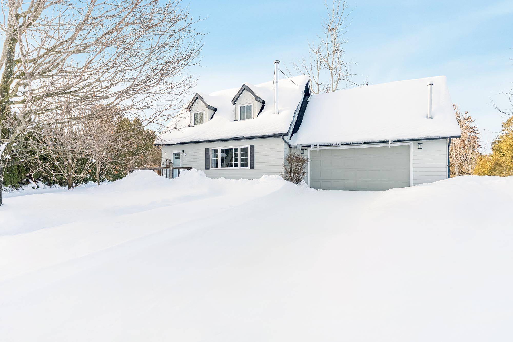 Oro-medonte, ON L4N 7G7,12 Moon CRES