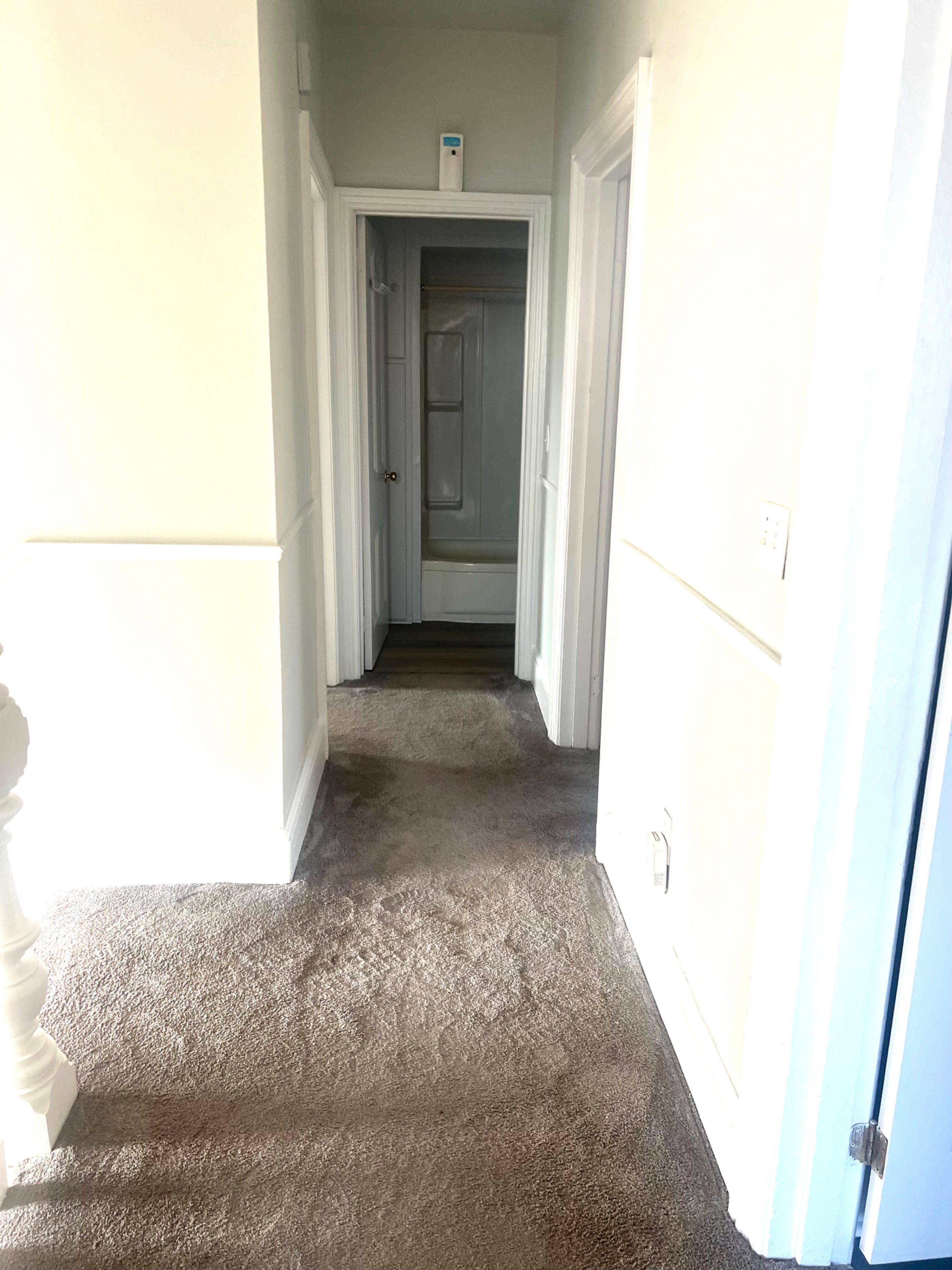 Burlington, ON L7S 1B3,1421 Lakeshore rd N/A