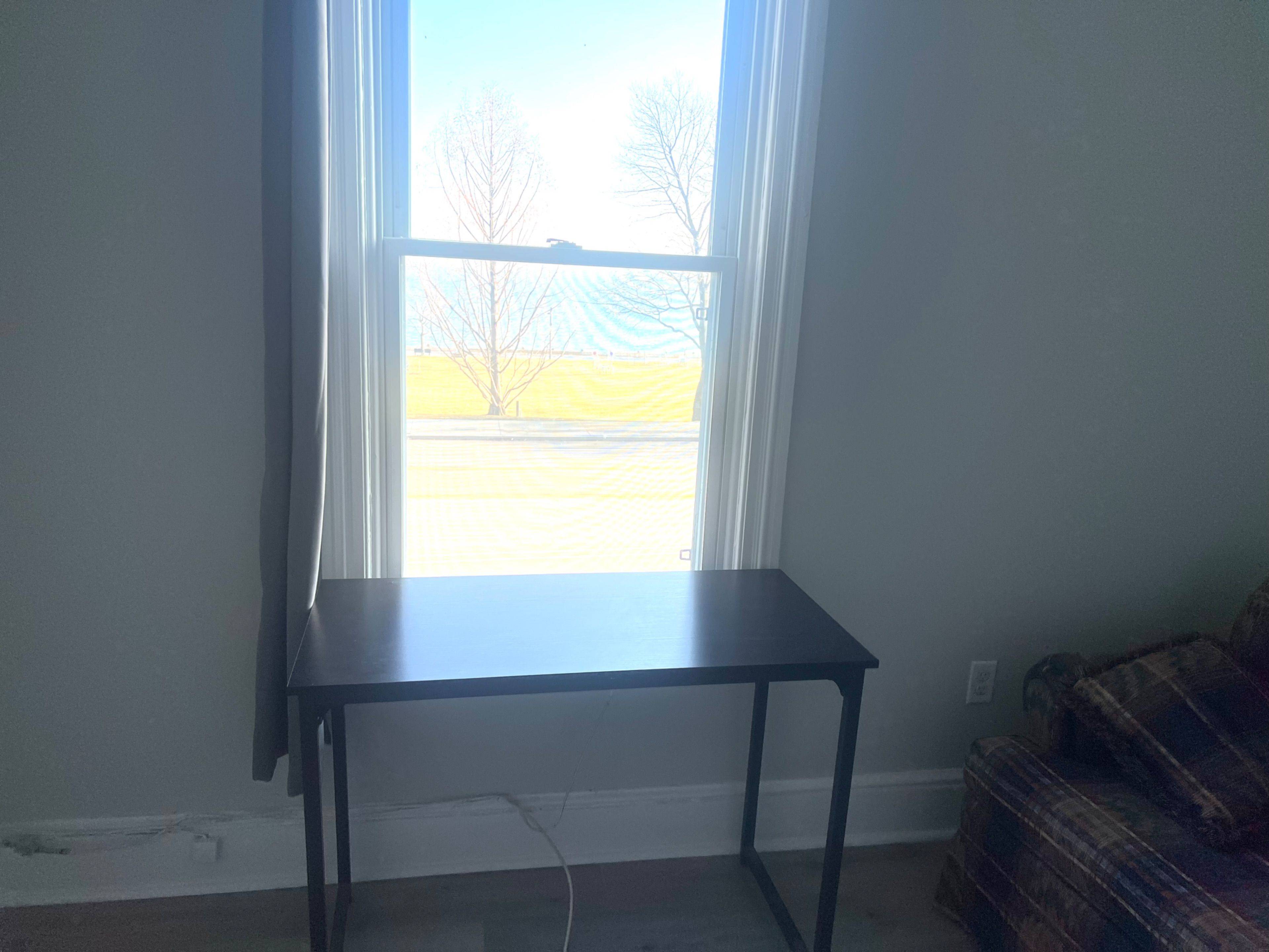 Burlington, ON L7S 1B3,1421 Lakeshore rd N/A