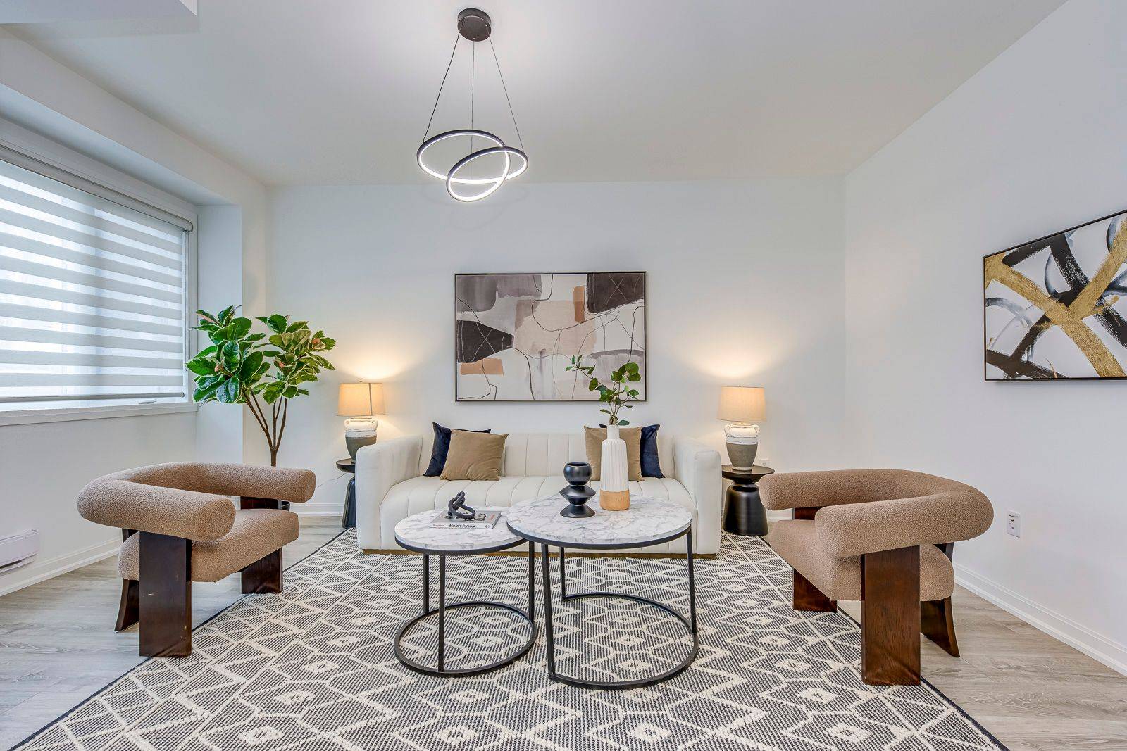 Oakville, ON L6H 0X4,99 Grovewood Common