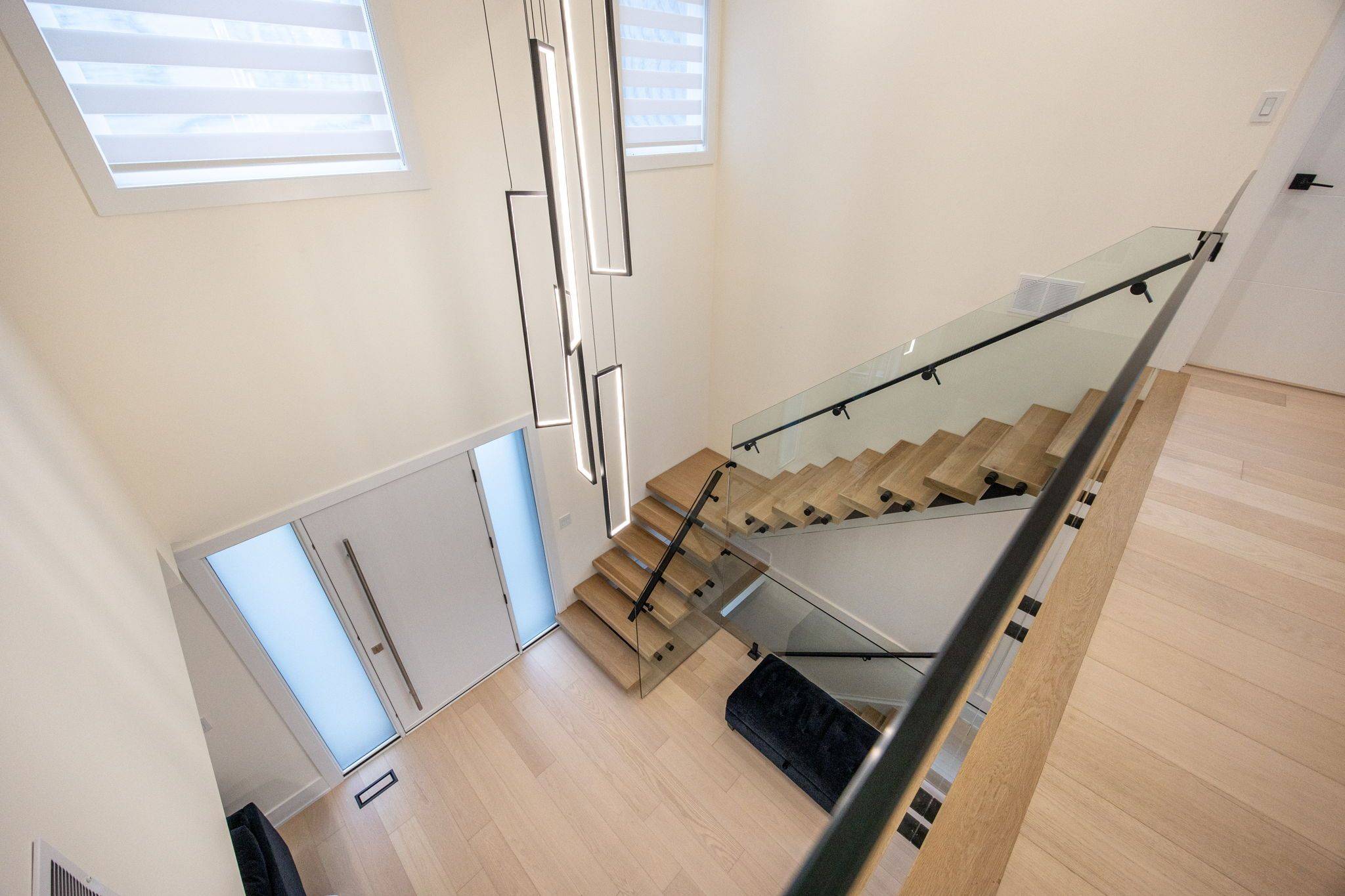 Burlington, ON L7N 2E5,584 WALKERS Line