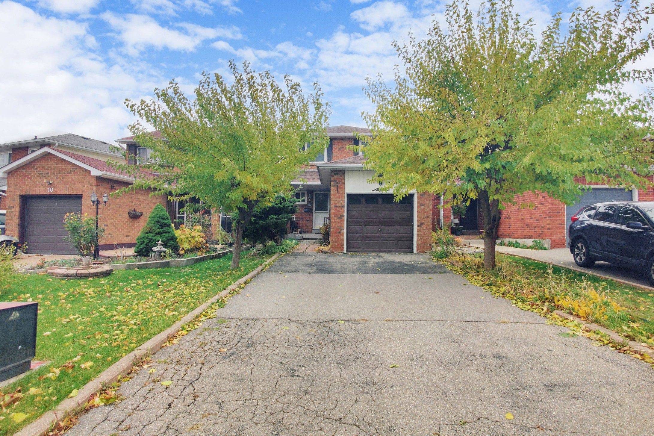 Brampton, ON L6V 3X8,8 Stephensen CT