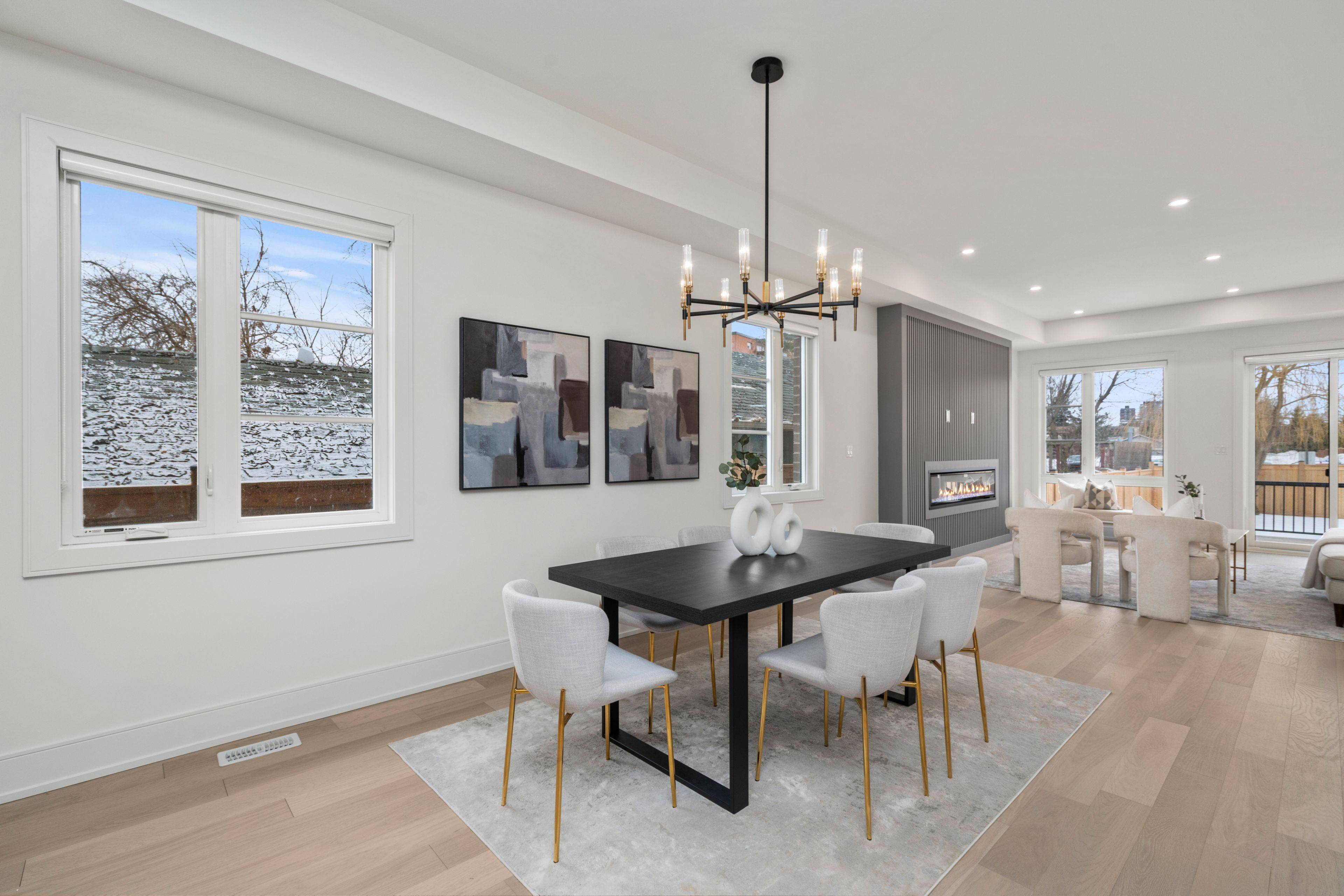 Mississauga, ON L5G 3Y8,1076 Roosevelt RD