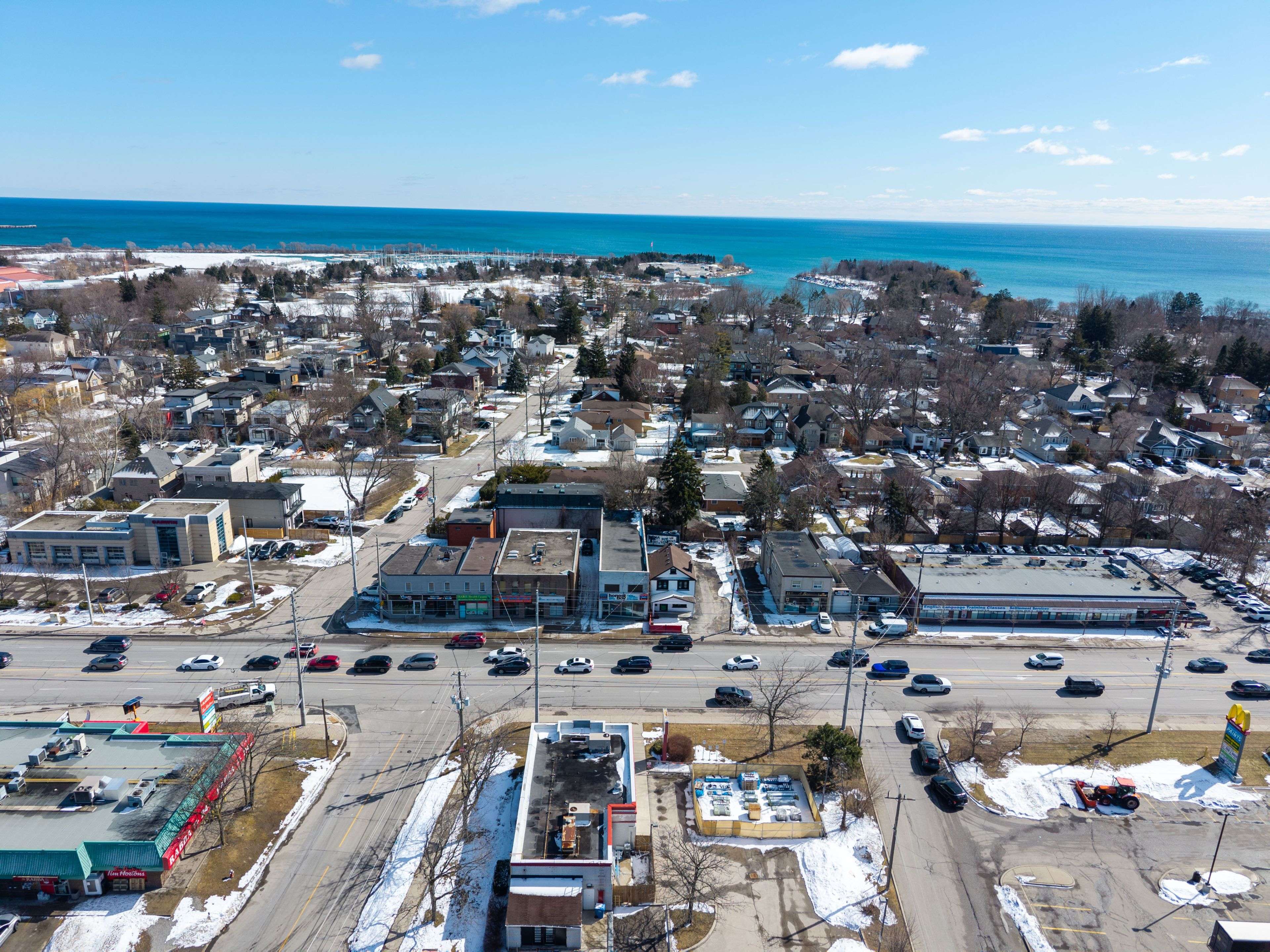 Mississauga, ON L5G 1J4,620 Lakeshore RD E