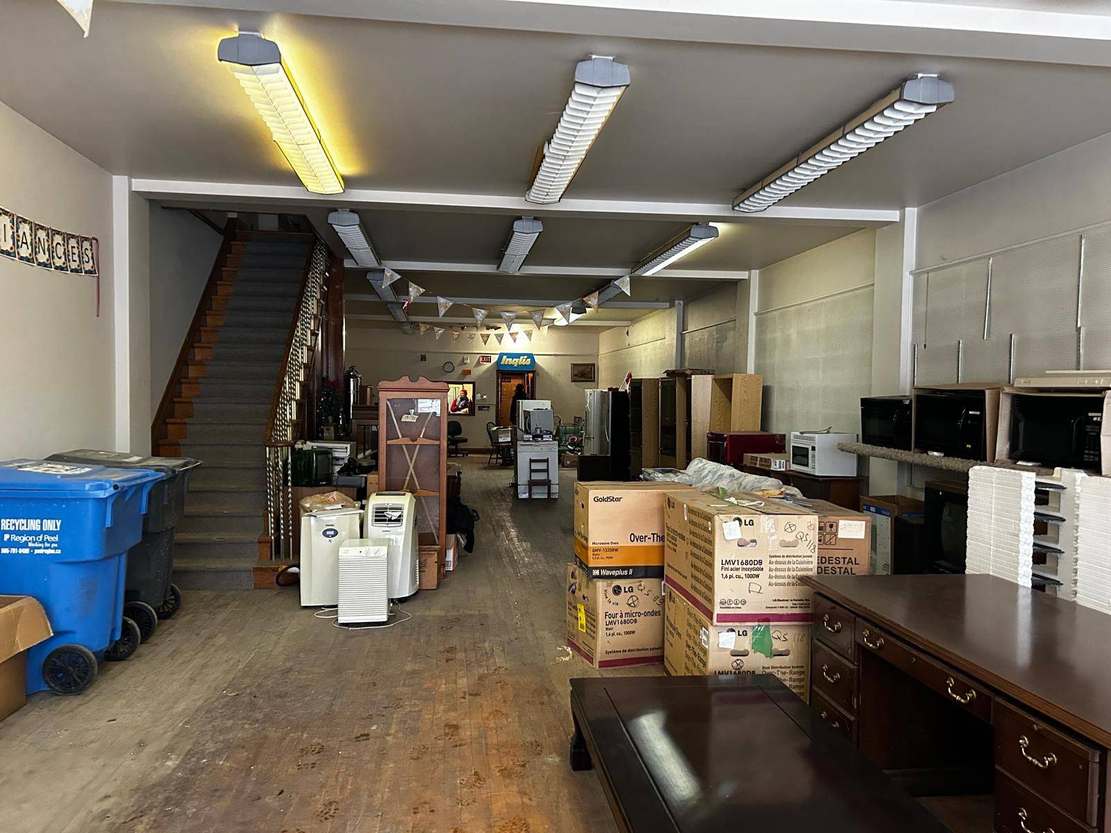 Mississauga, ON L5G 1J4,620 Lakeshore RD E