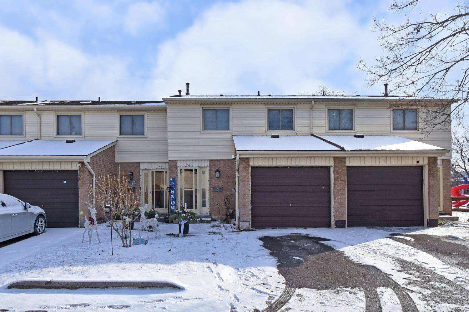 Hamilton, ON L8G 4A7,150 Gateshead CRES #73