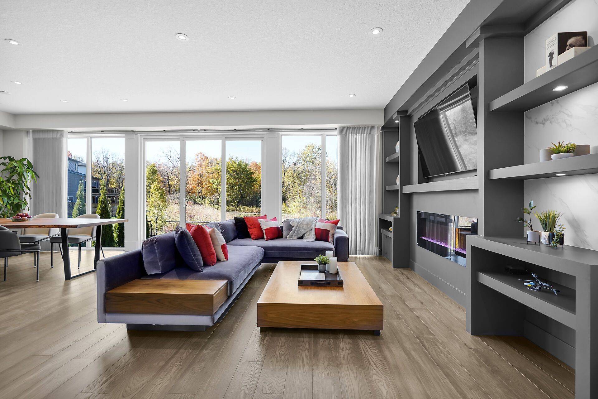 London North, ON N6G 0E2,1422 Lawson RD