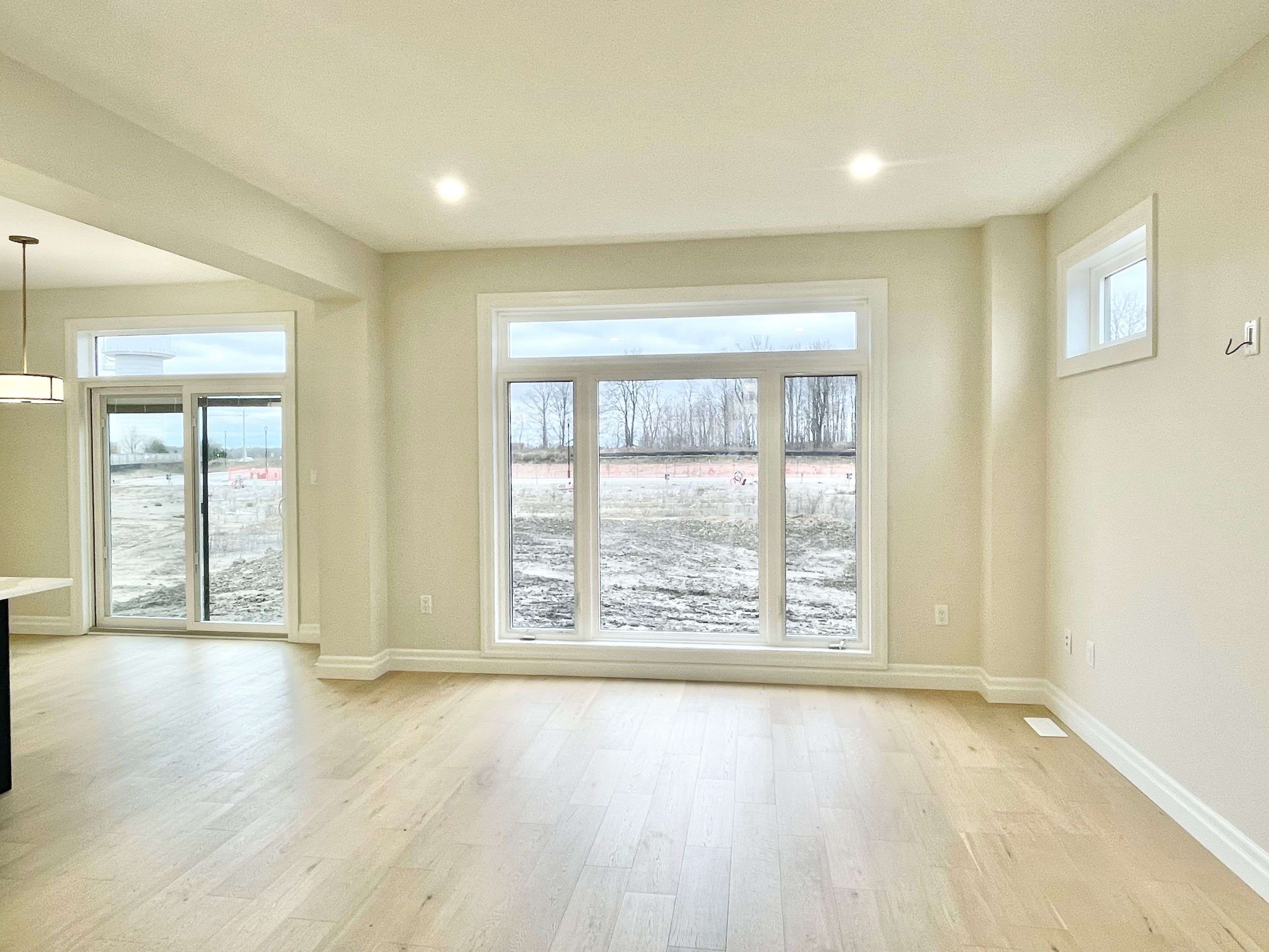 Middlesex Centre, ON N0M 2A0,220 Bowman DR #UPPER