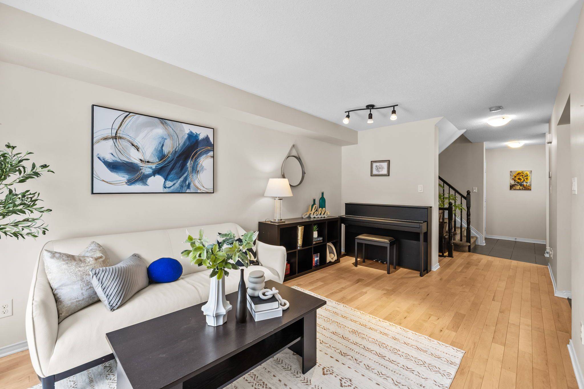 Barrhaven, ON K2J 0Z6,117 Urbancrest Private