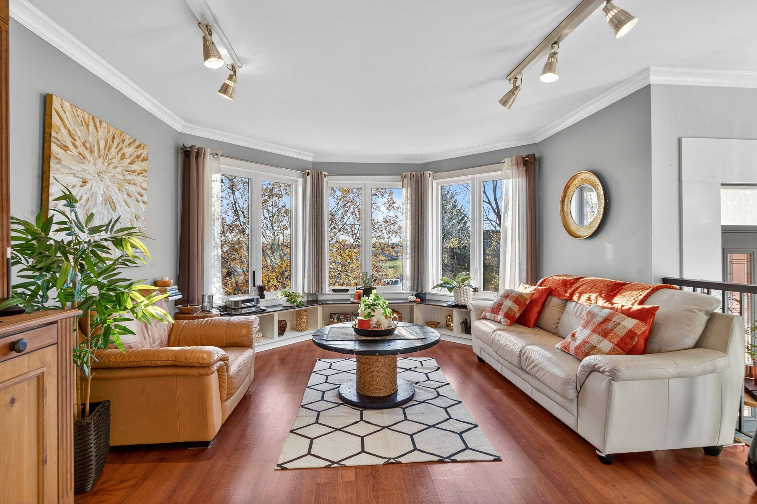 Greater Napanee, ON K7R 3L2,45 Huron ST